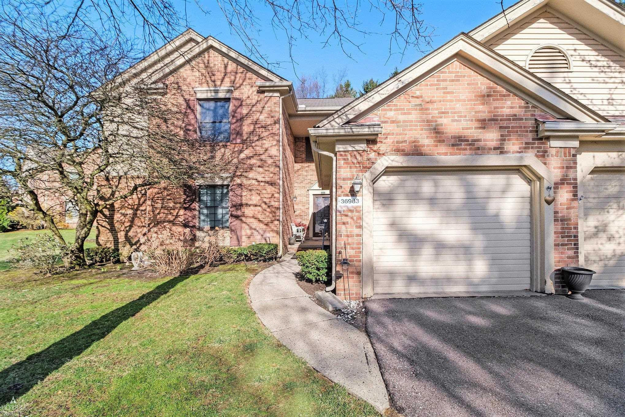 36983 DARTMOOR Drive, #74, Farmington Hills, MI 48331 — front exterior