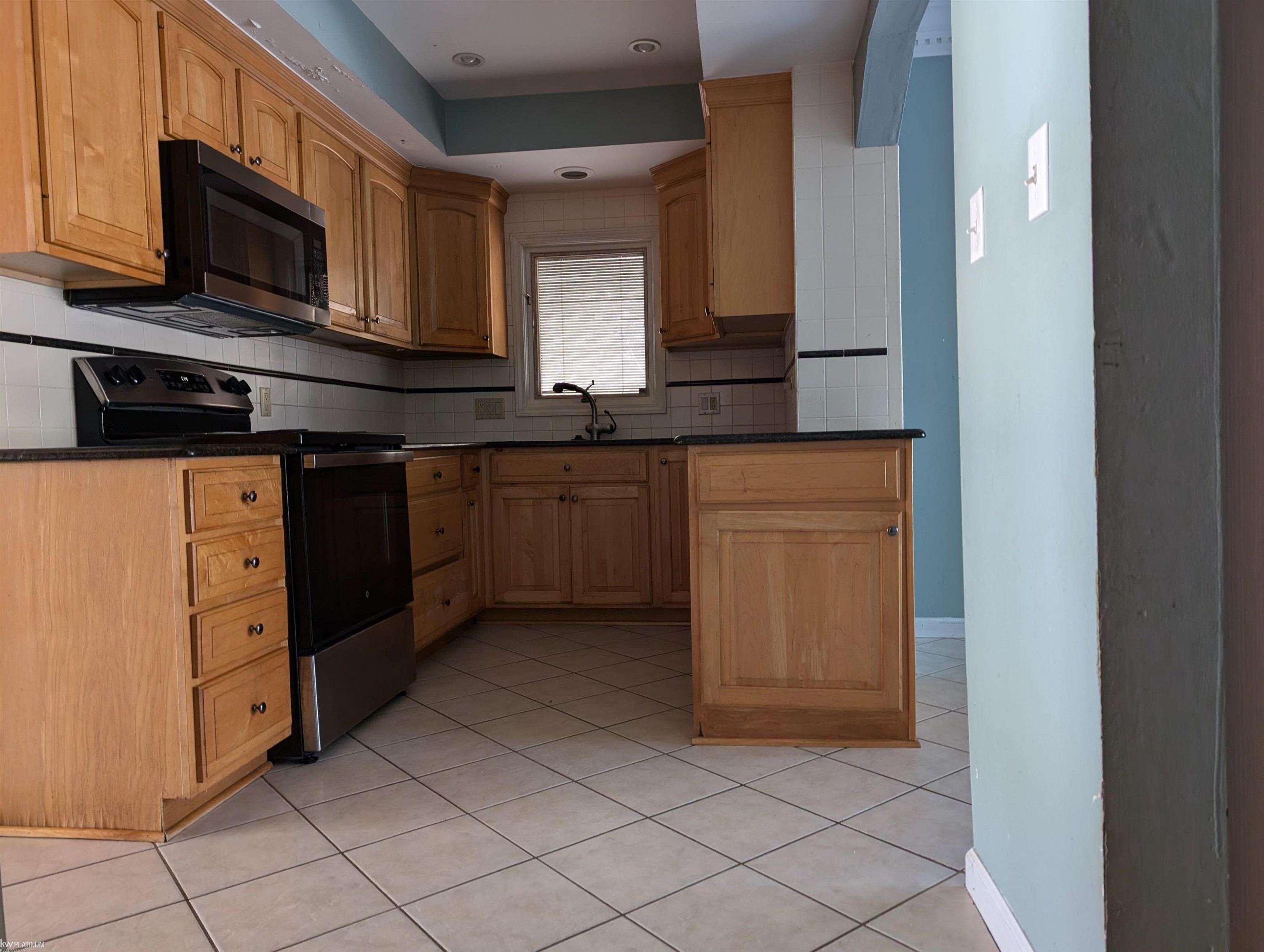 9935 Dixie Highway, MI — Photo 13