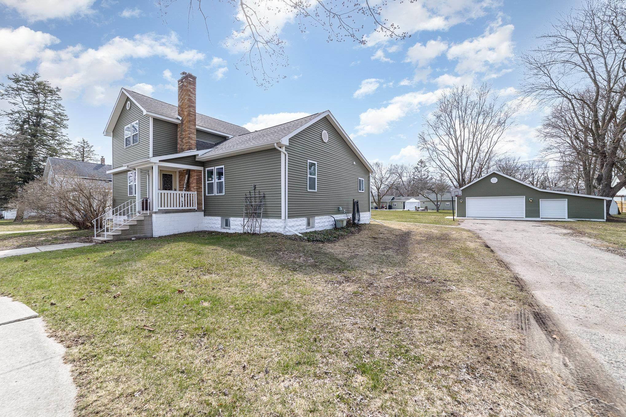 118 S Front Street, Standish, MI 48658 — Photo 24