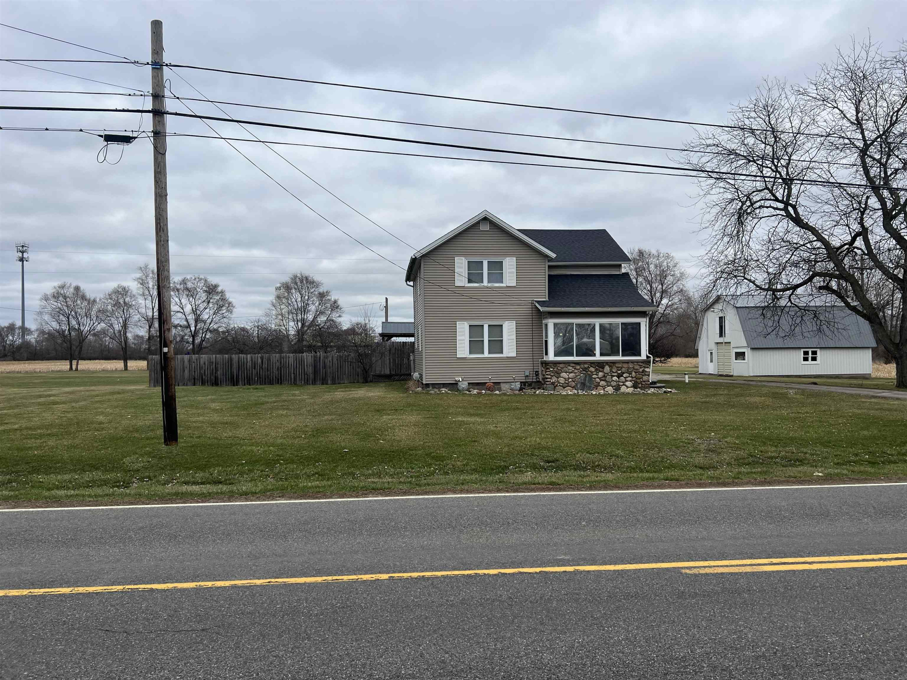 1173 S Hollister Road, Ovid, MI 48866 — Photo 2