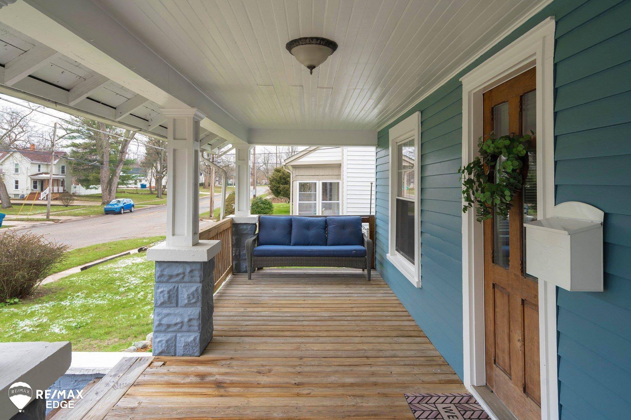 308 Oakland Street, Holly, MI 48442 — Photo 2