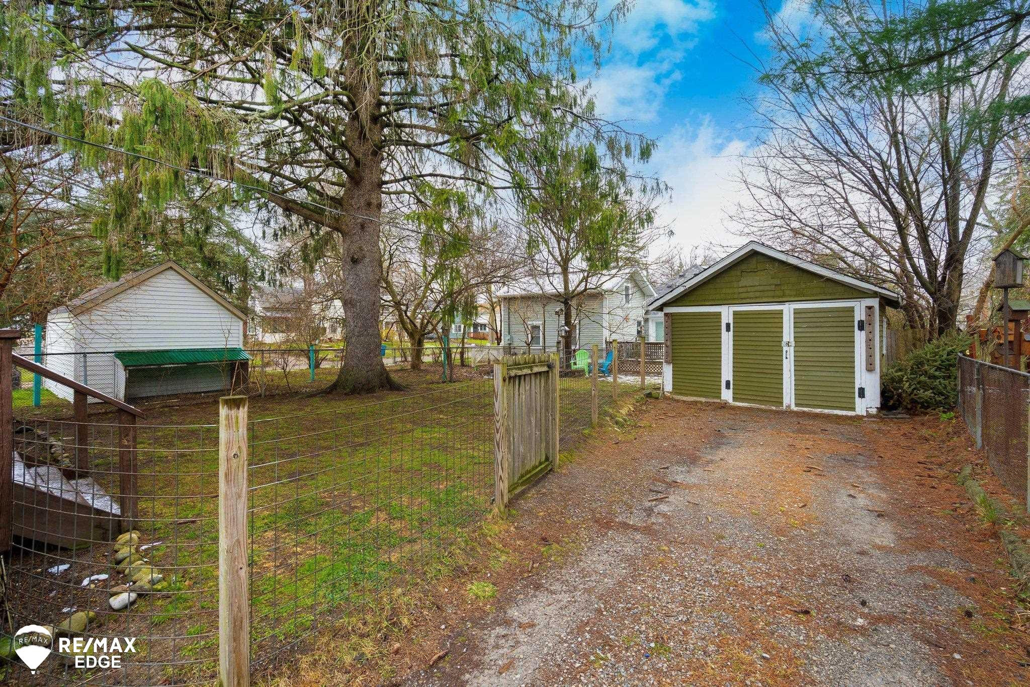 308 Oakland Street, Holly, MI 48442 — Photo 42