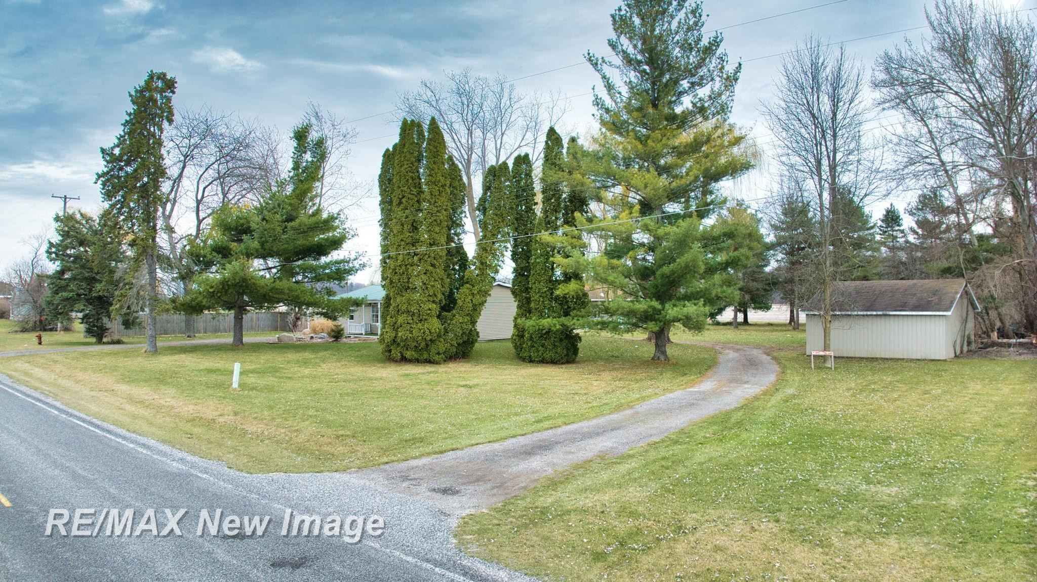 1435 W Fry Road, Burt, MI 48417 — Photo 3