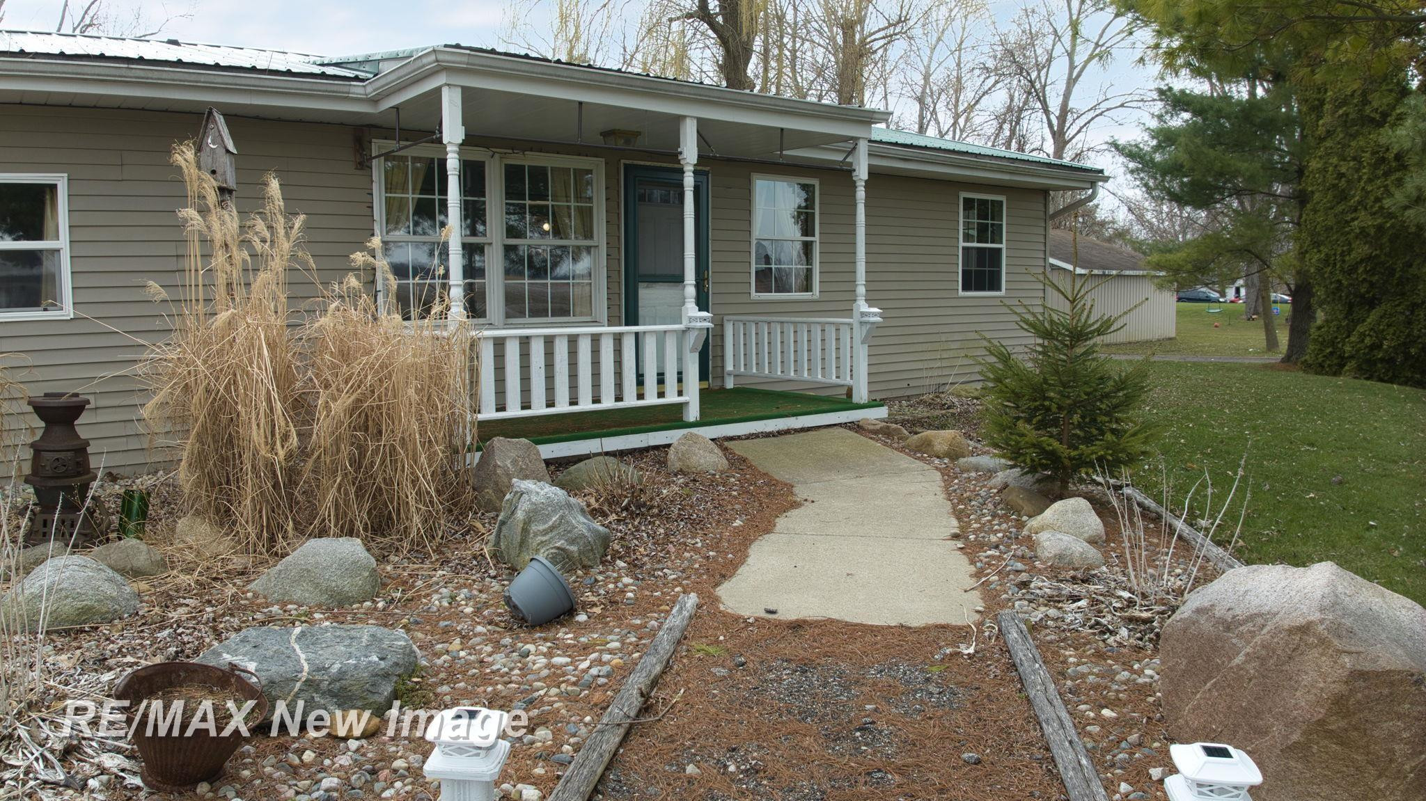 1435 W Fry Road, Burt, MI 48417 — Photo 5