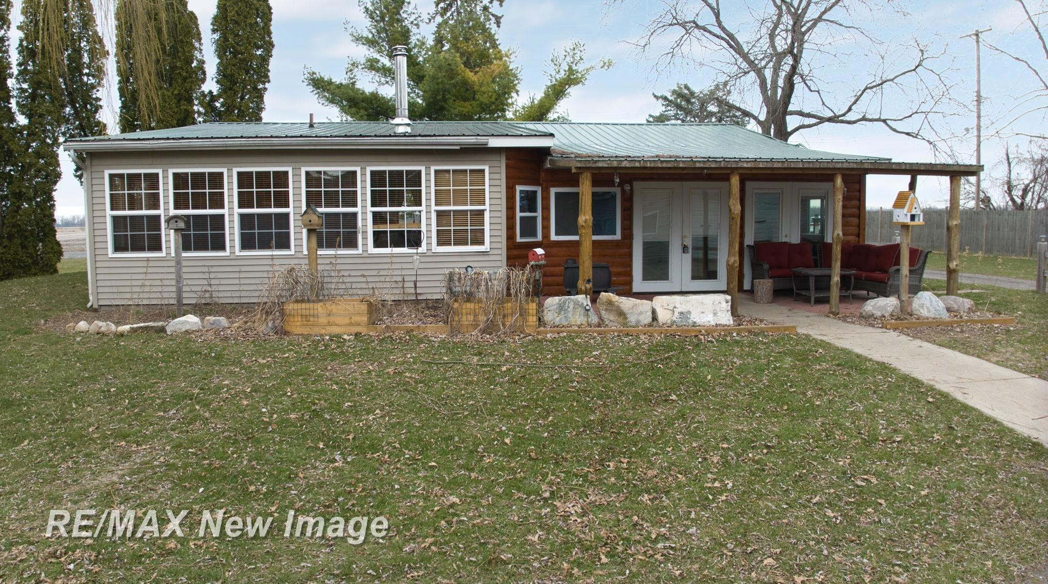 1435 W Fry Road, Burt, MI 48417 — Photo 8