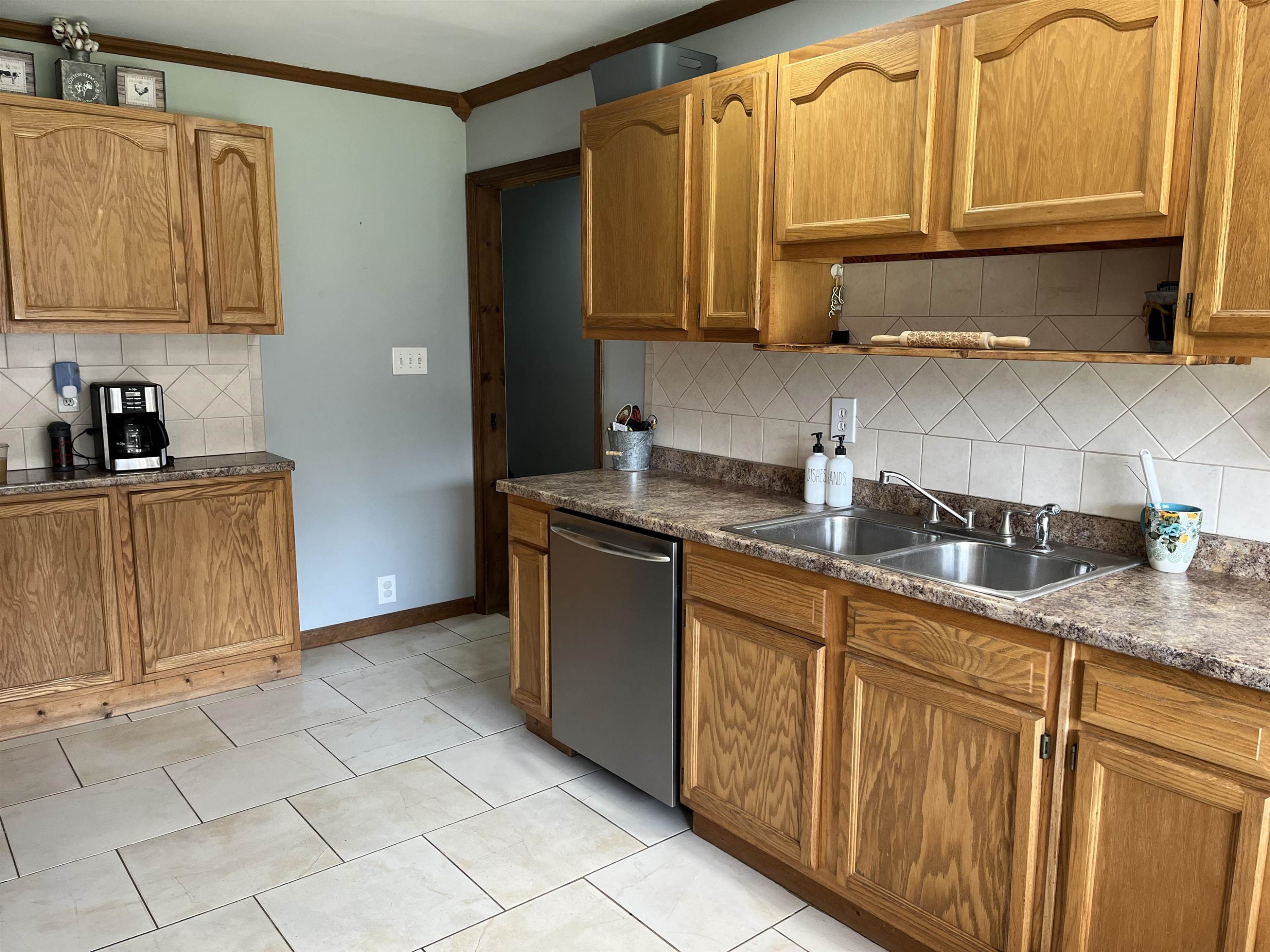 13942 Litchfield Road, Montrose, MI 48457 — Photo 6