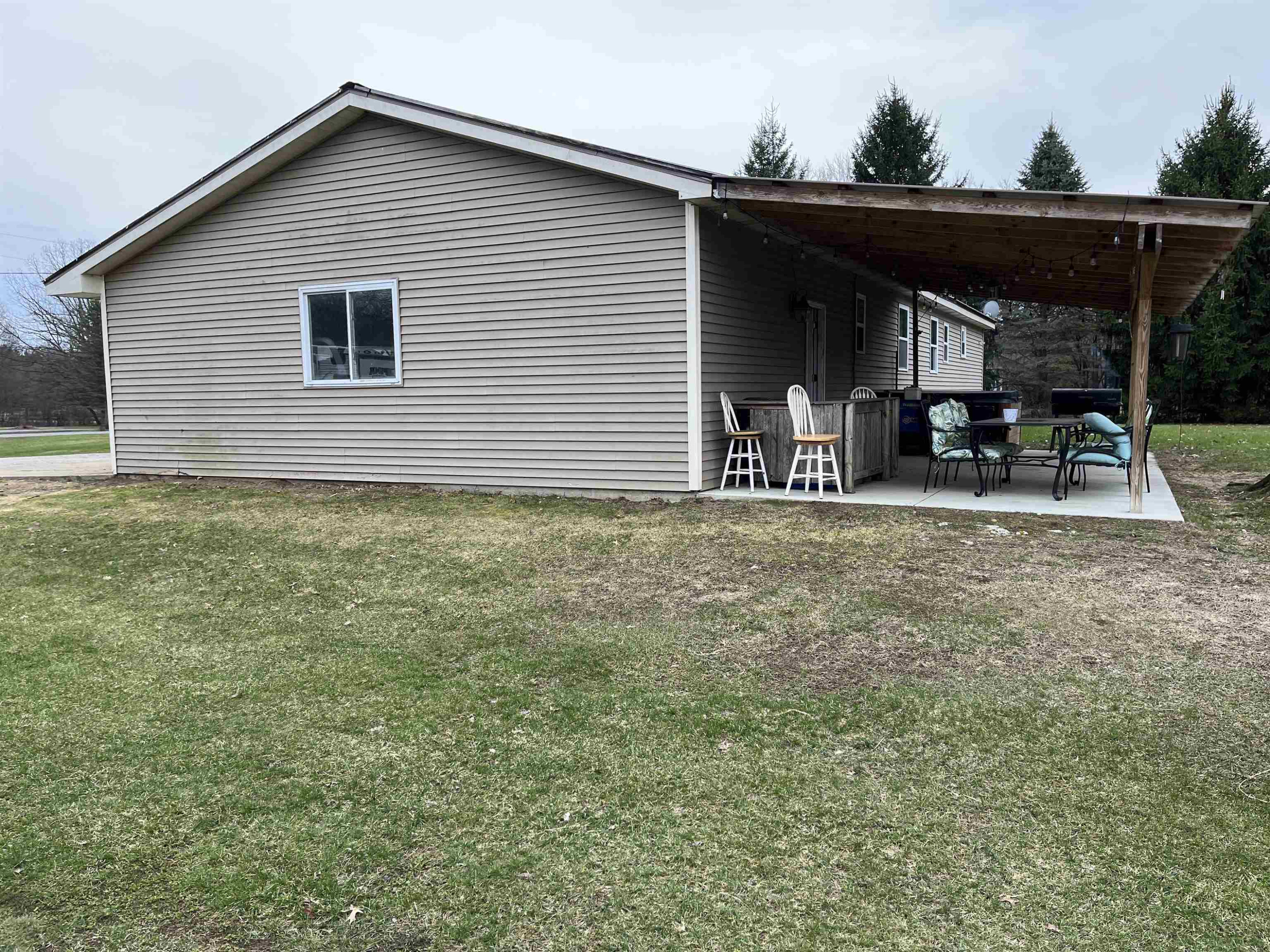 13942 Litchfield Road, Montrose, MI 48457 — Photo 25