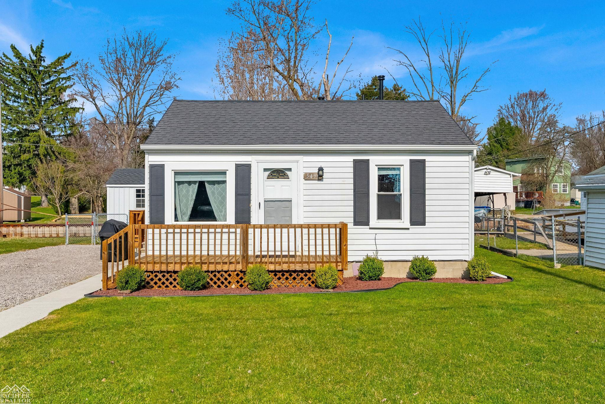 5490 Orchard Street, MI — Photo 2