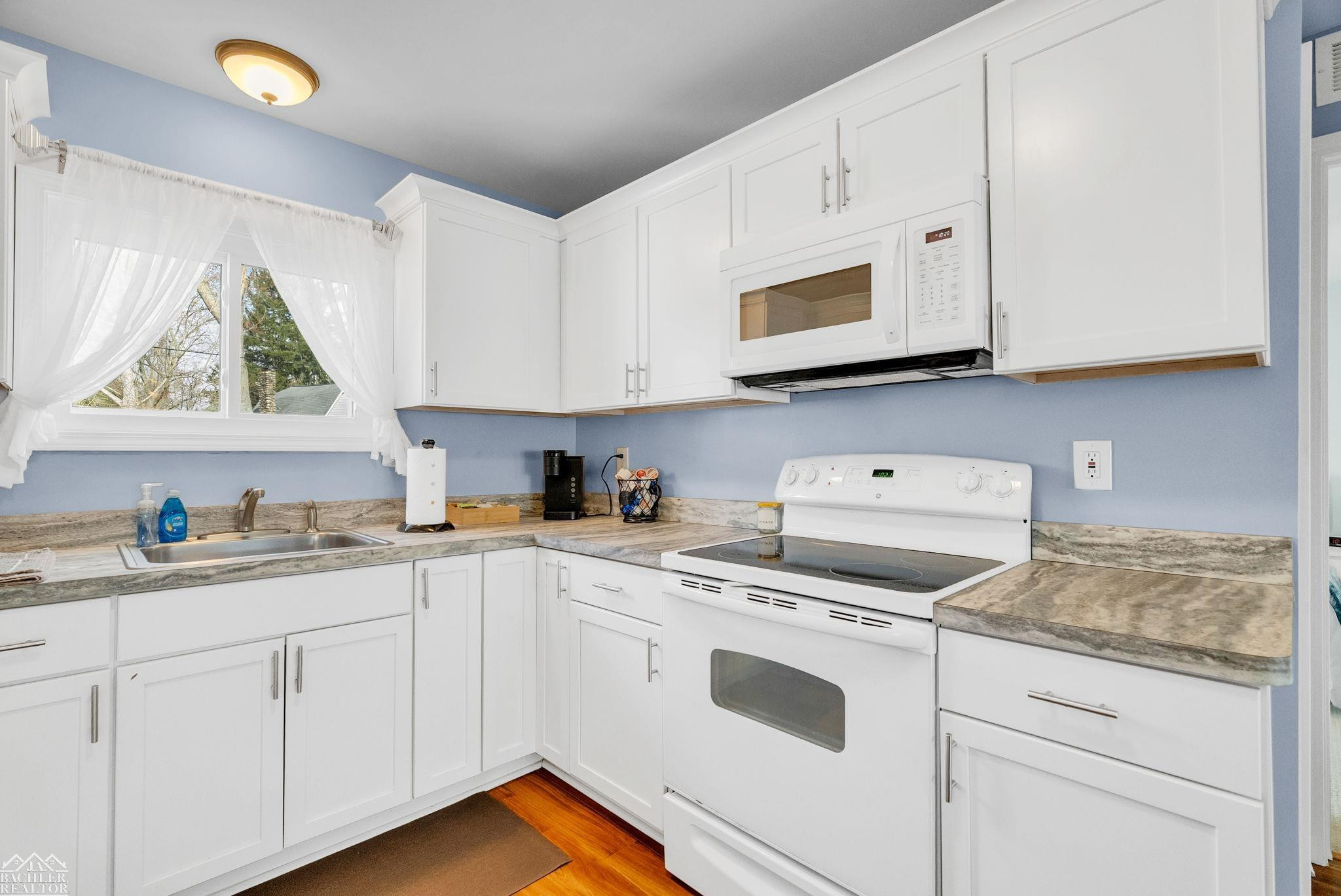 5490 Orchard Street, MI — Photo 15