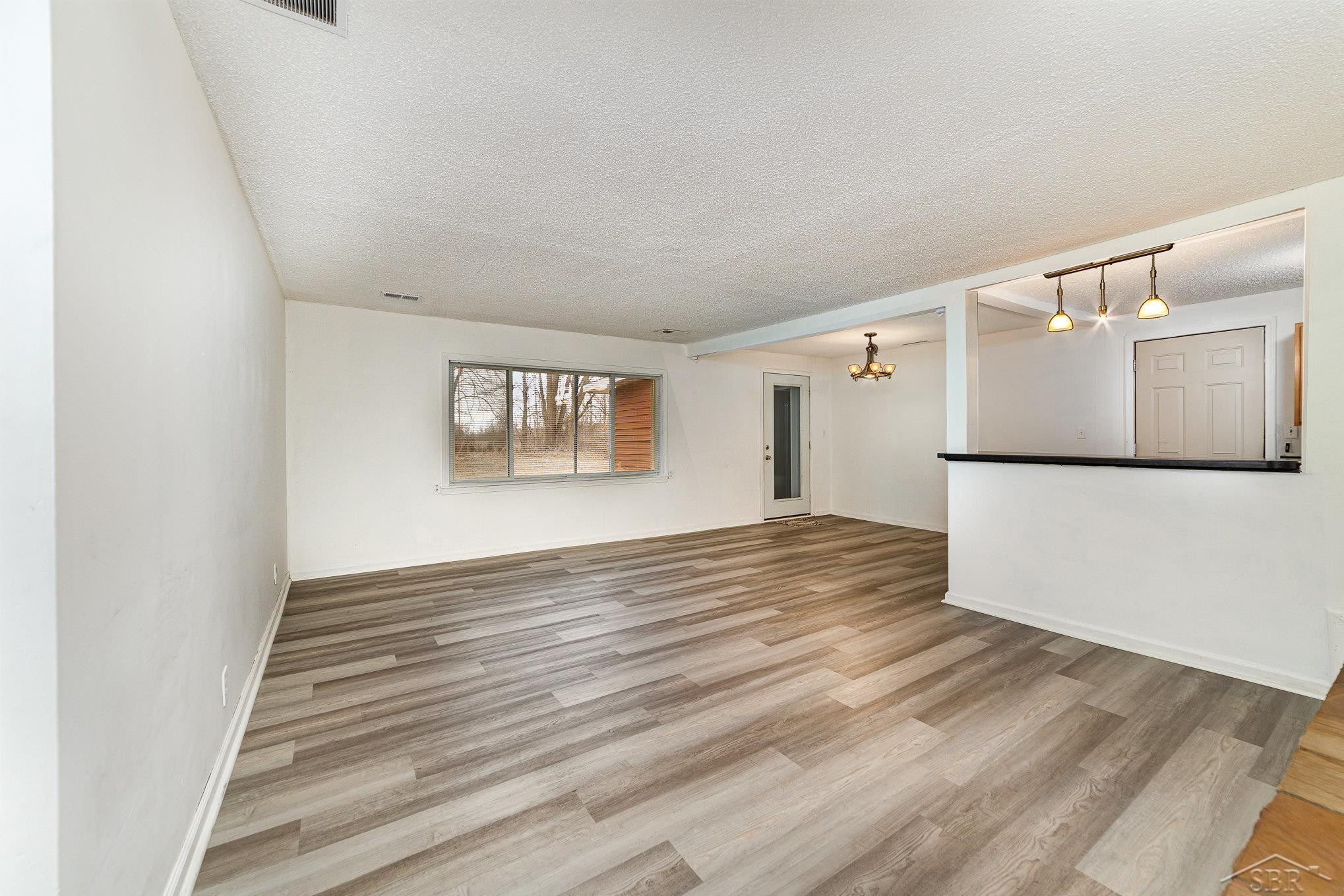 6379 E Birch Run Road, Birch Run, MI 48415 — Photo 4