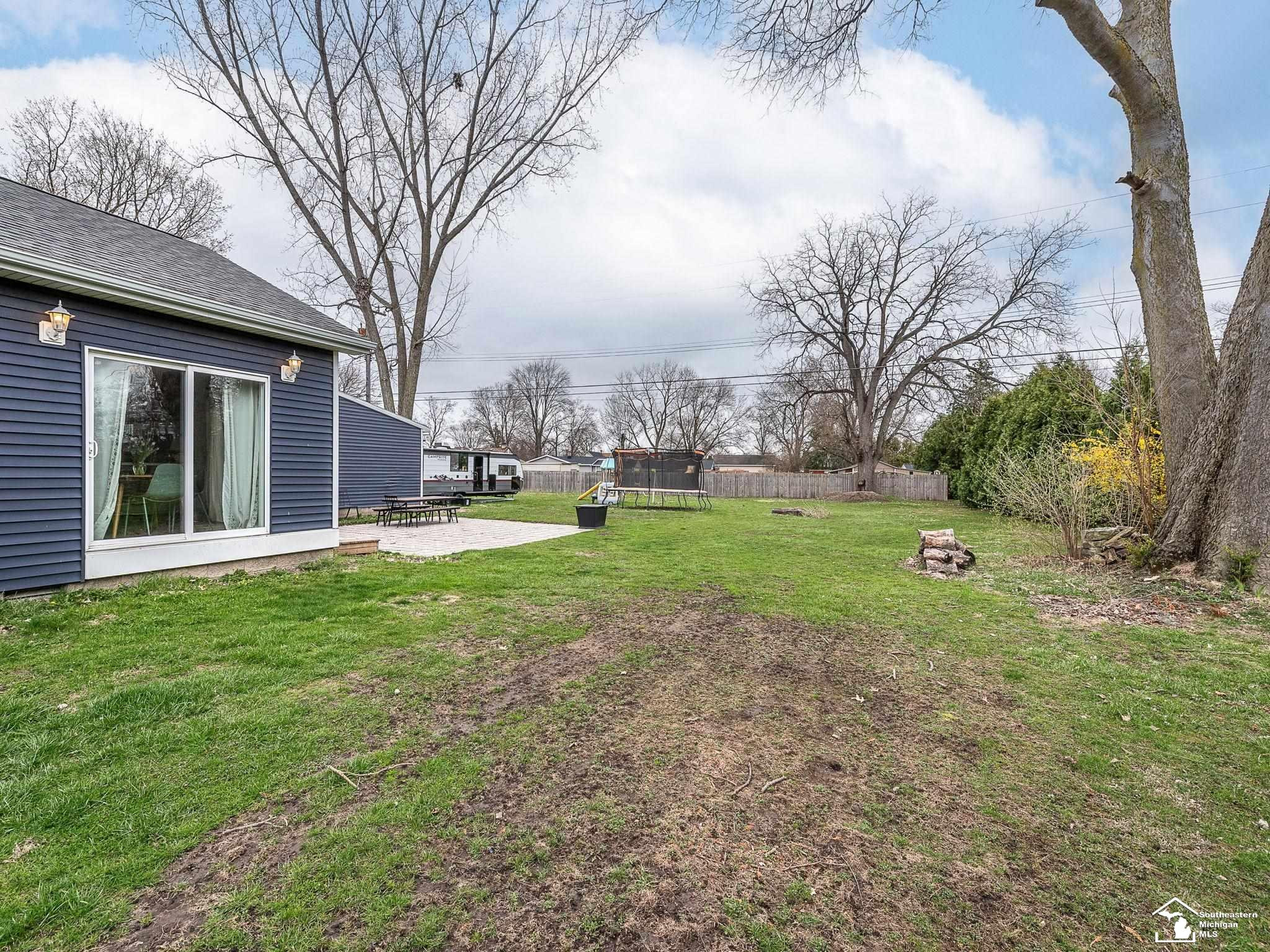 531 Toledo Street, Dundee, MI 48131 — Photo 32