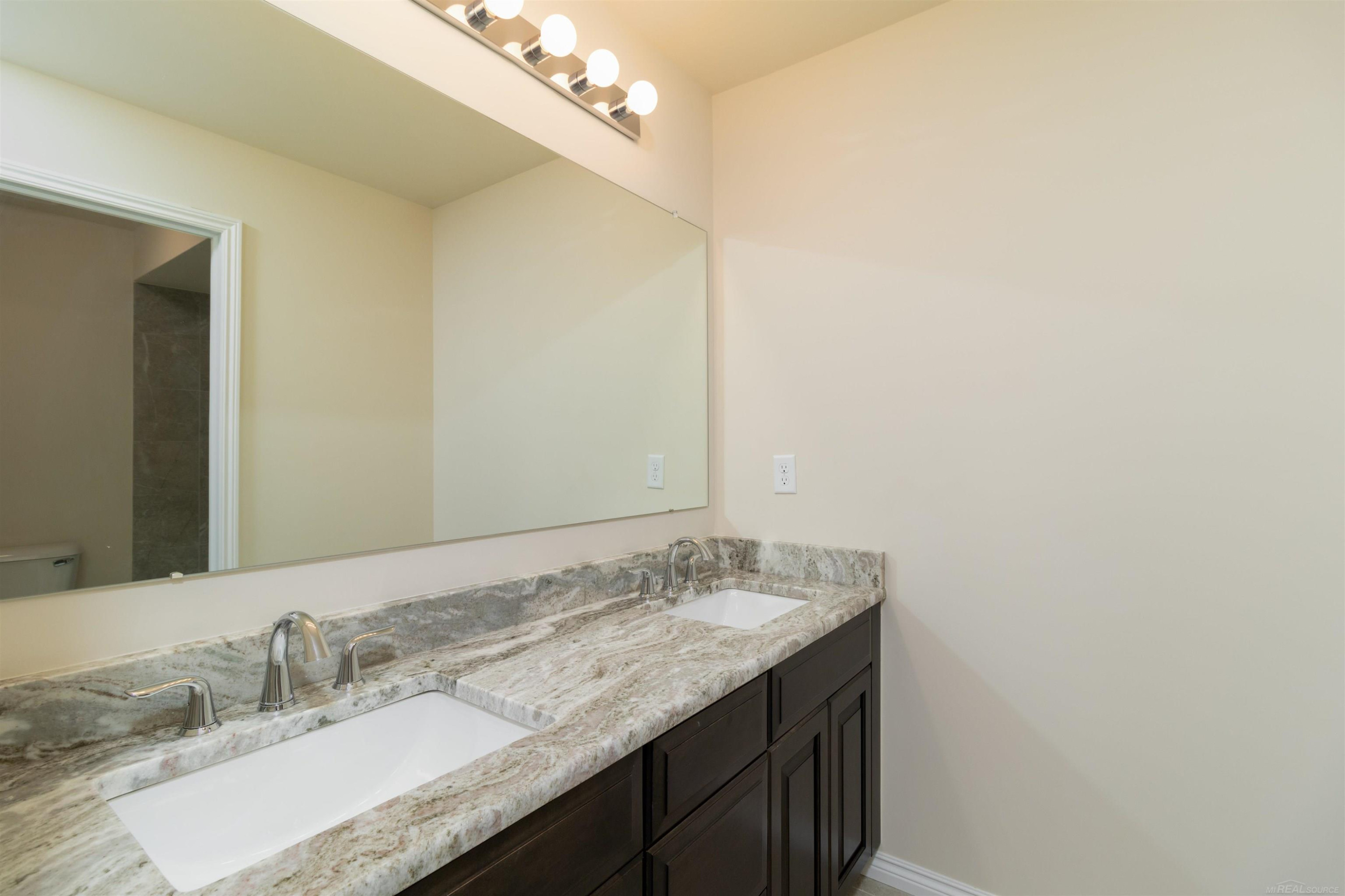 17835 Player Drive, Macomb, MI 48042 — Photo 32