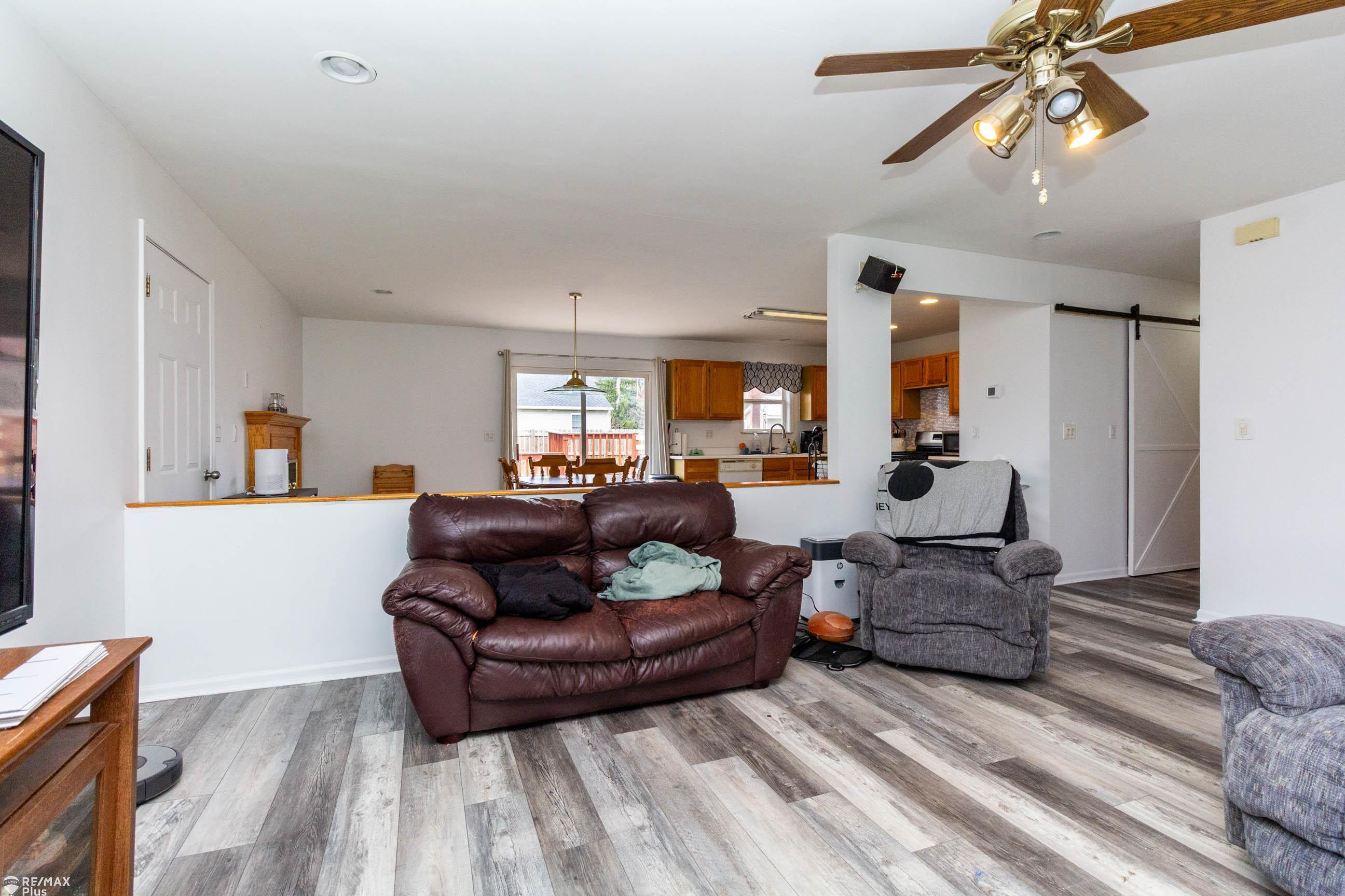 5027 Knapp Drive, Flint, MI 48506 — Photo 7