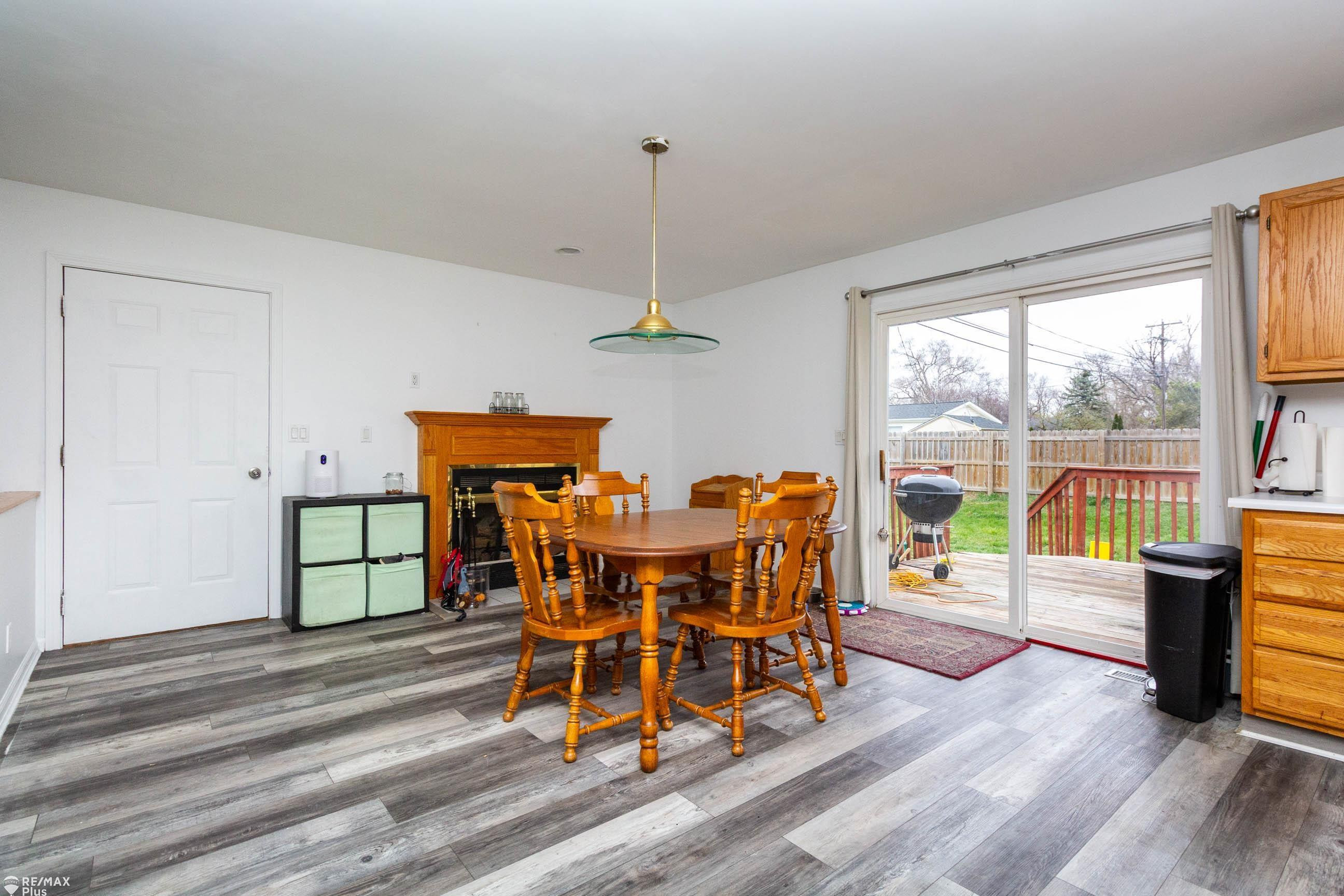 5027 Knapp Drive, Flint, MI 48506 — Photo 8