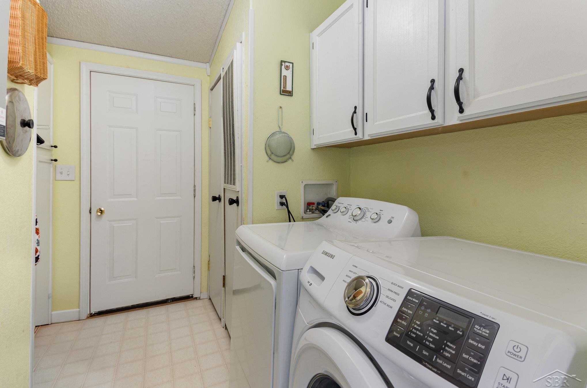 804 W Sand Beach Drive, Sanford, MI 48657 — Photo 16