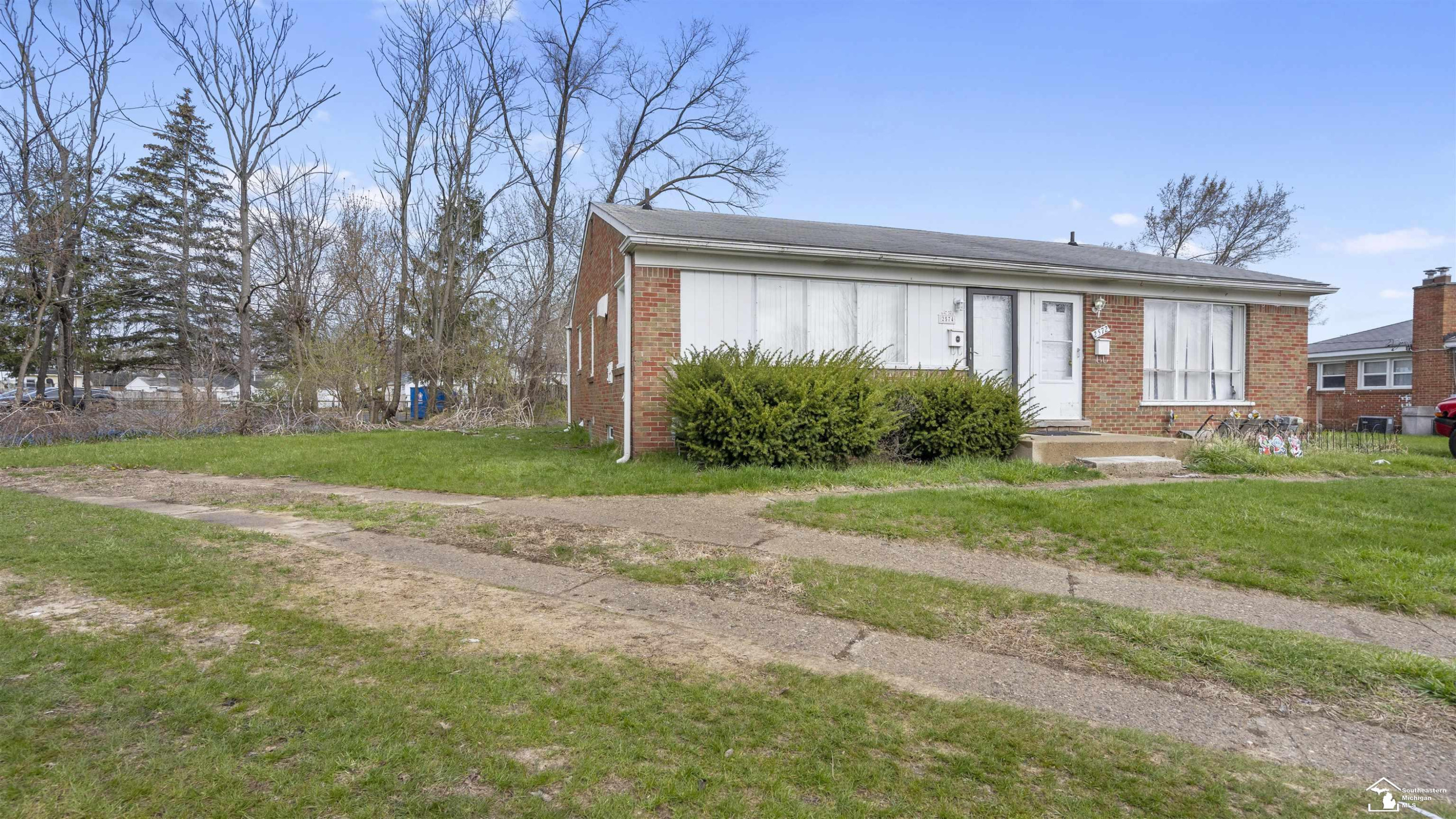 2574 Steiber Street, Westland, MI 48186 — Photo 2