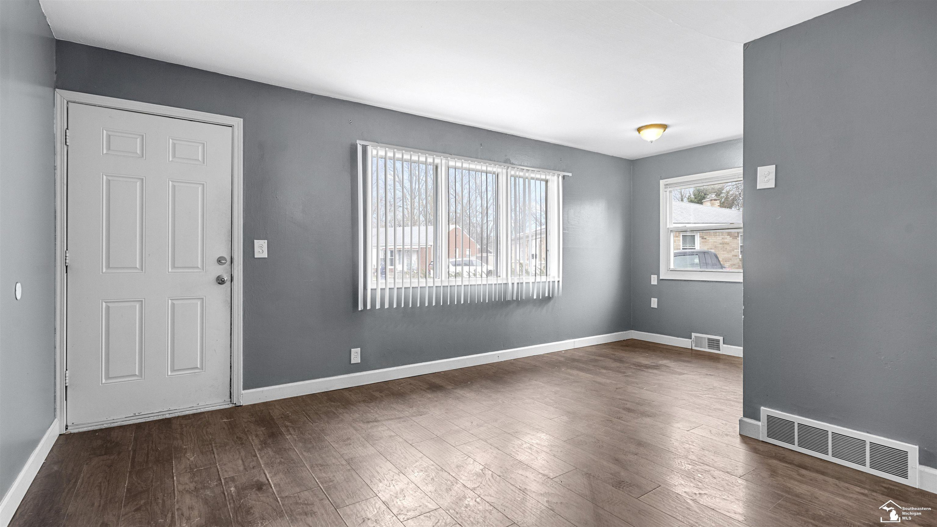 2574 Steiber Street, Westland, MI 48186 — Photo 5