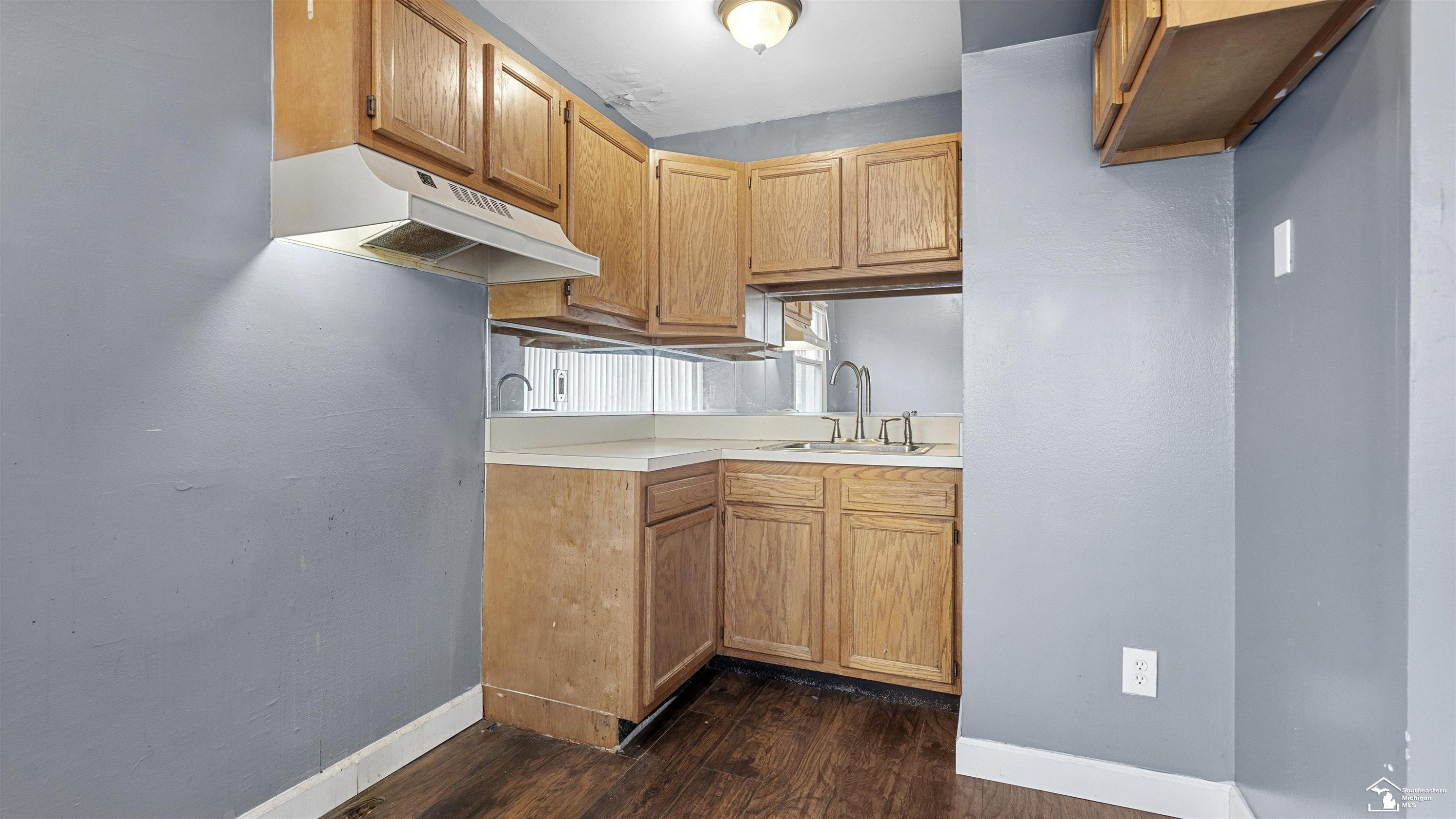 2574 Steiber Street, Westland, MI 48186 — Photo 8
