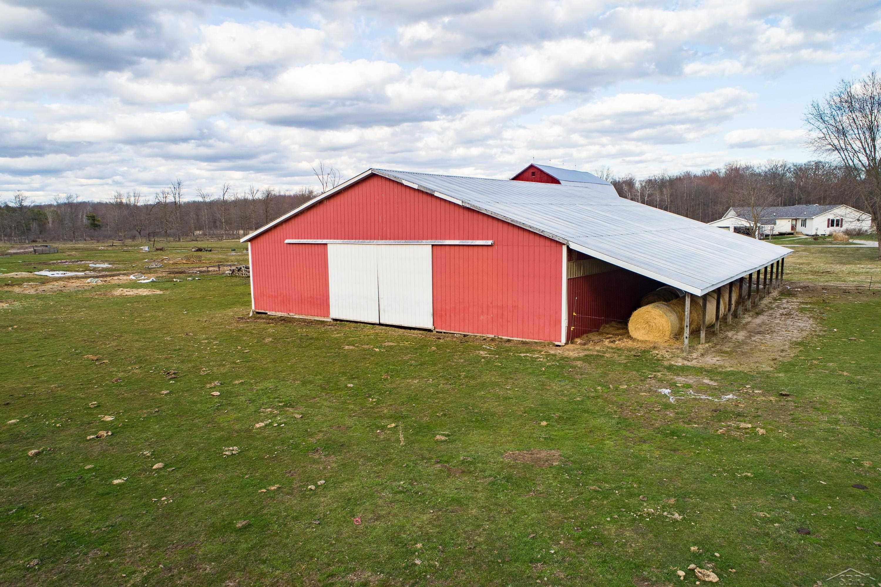 680 W Stewart Road, Midland, MI 48640 — Photo 3