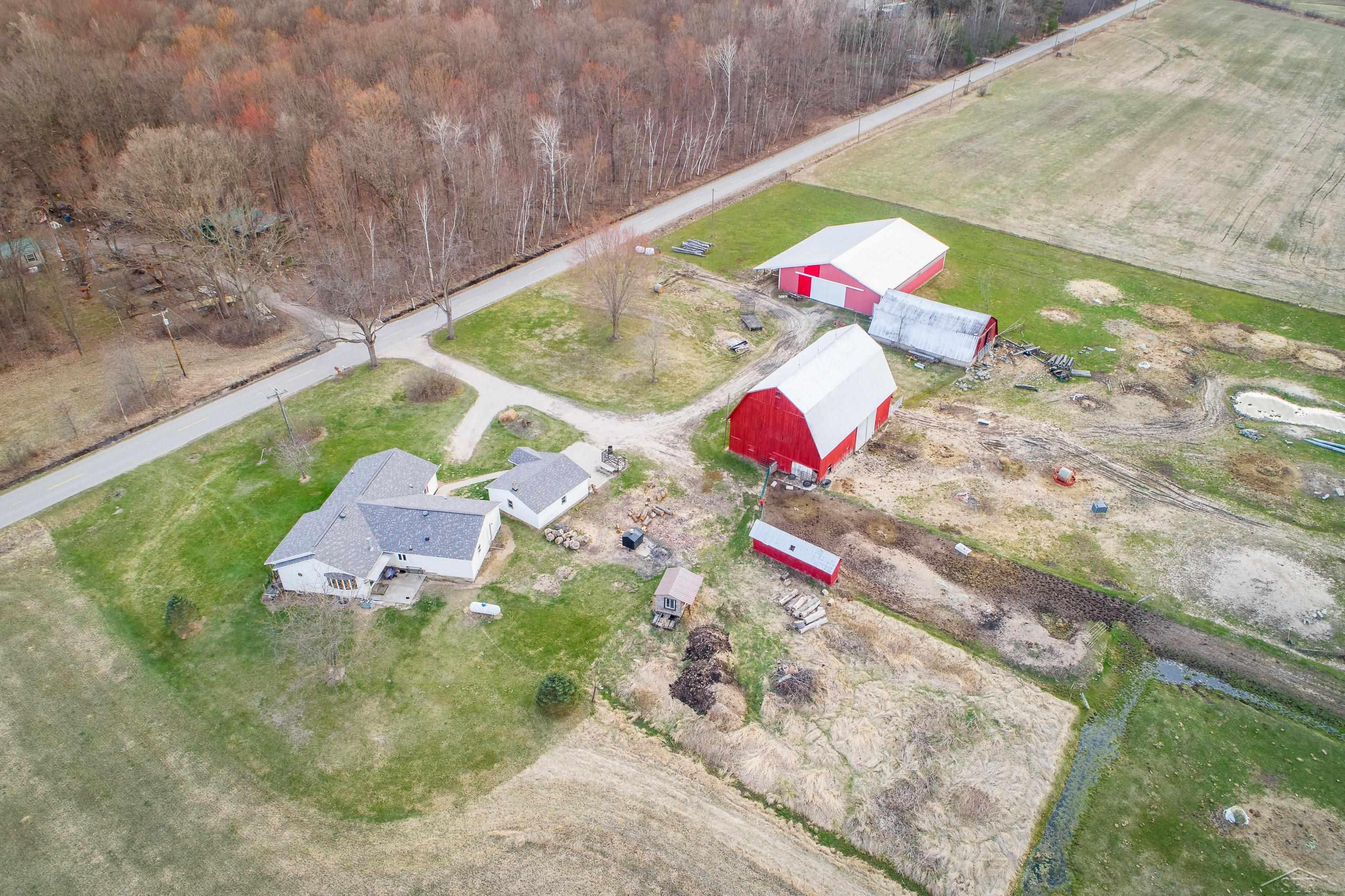 680 W Stewart Road, Midland, MI 48640 — Photo 38