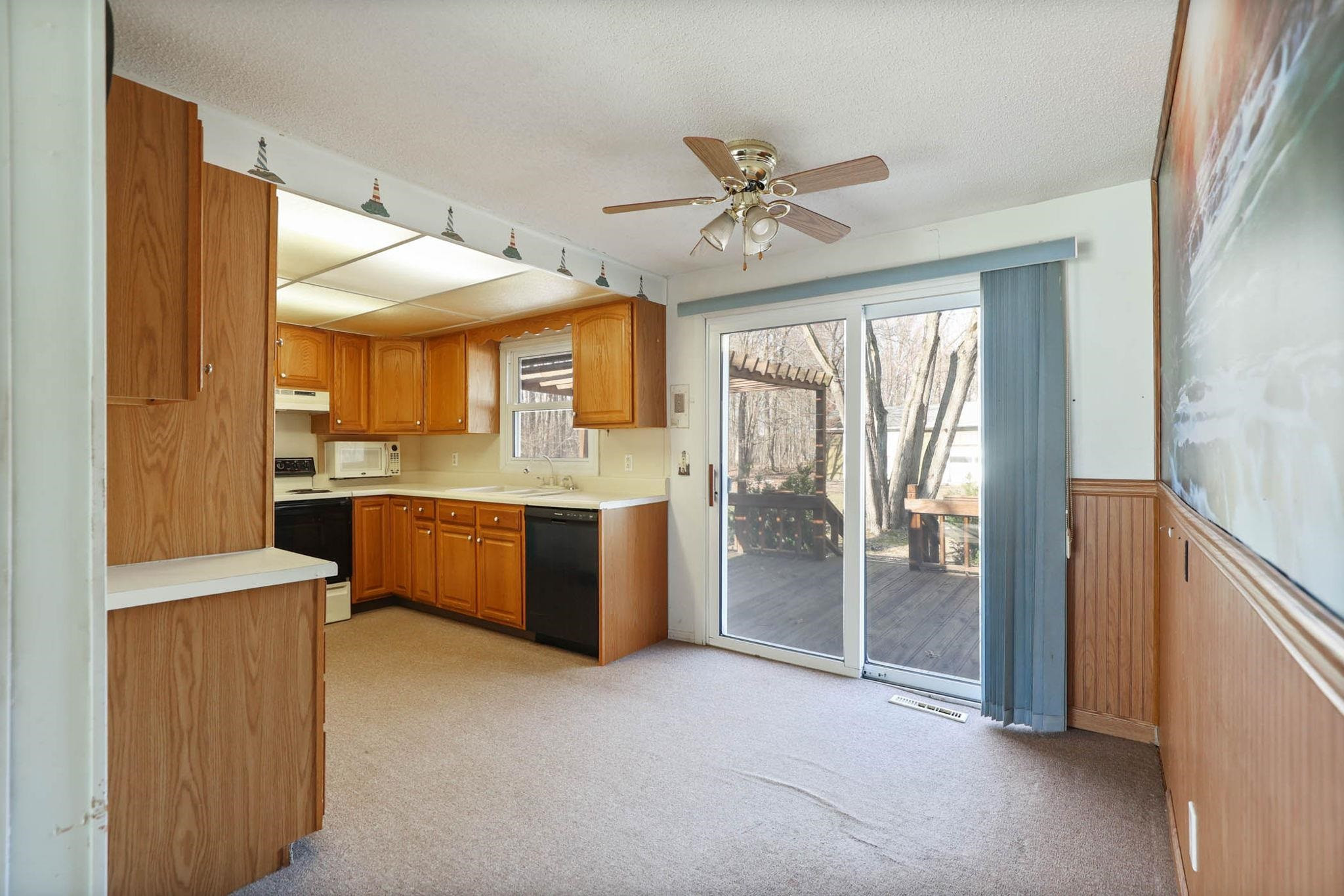 9810 Marshall Road, Birch Run, MI 48415 — Photo 11