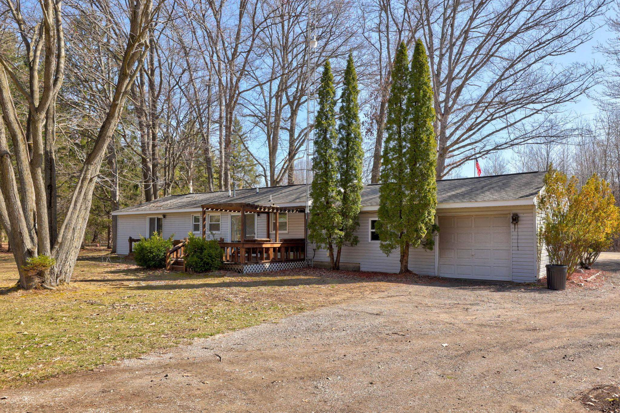 9810 Marshall Road, Birch Run, MI 48415 — Photo 35
