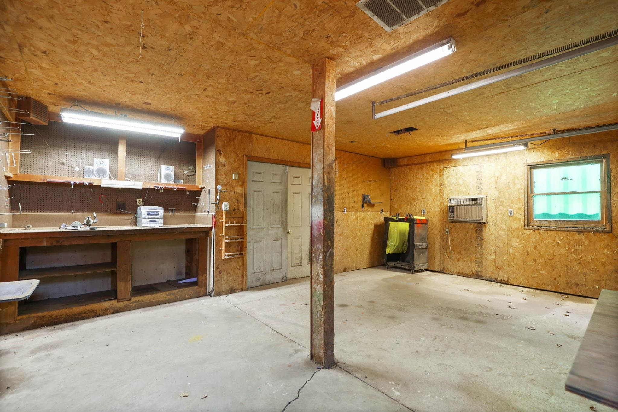 9810 Marshall Road, Birch Run, MI 48415 — Photo 43
