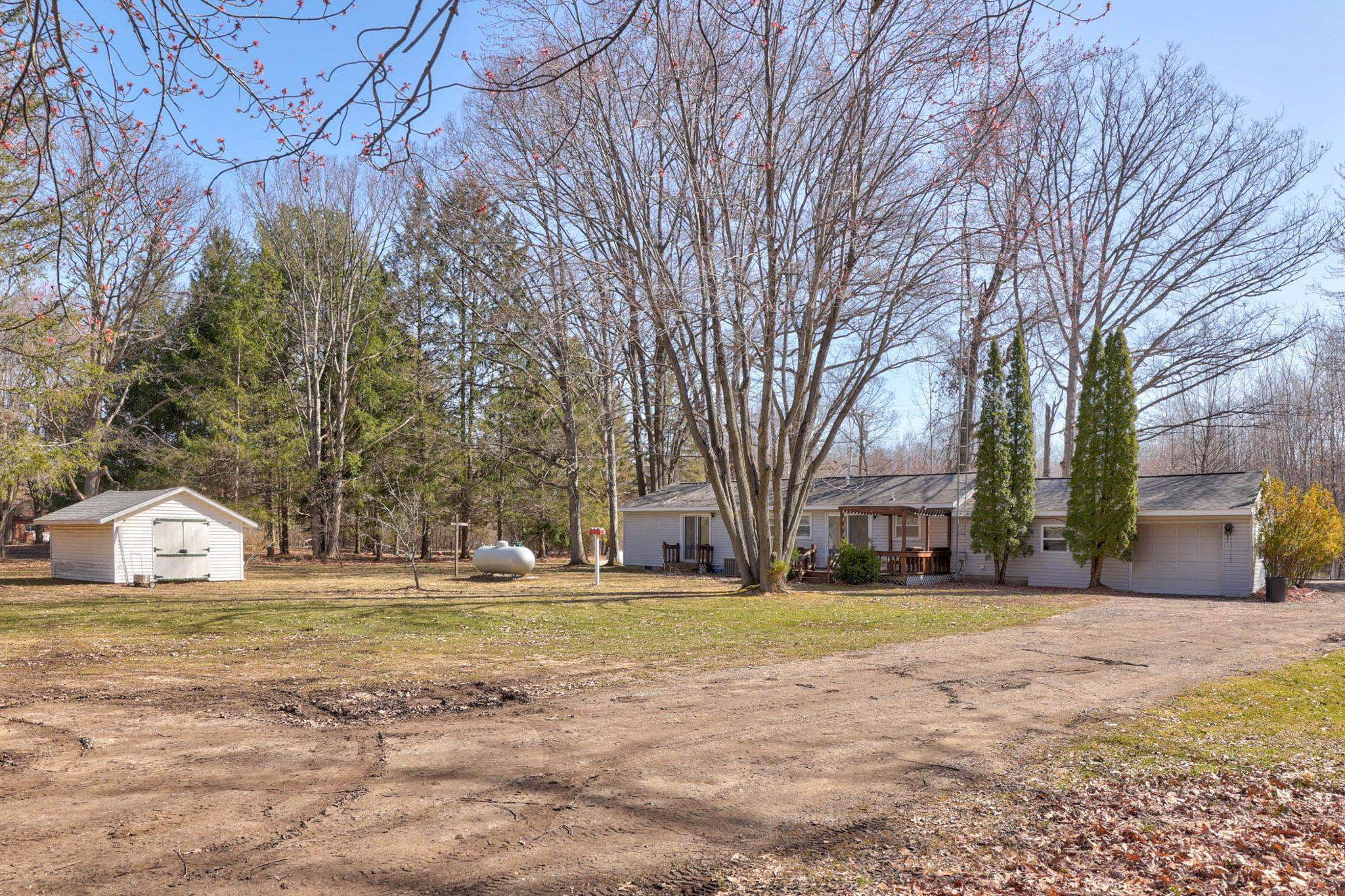 9810 Marshall Road, Birch Run, MI 48415 — Photo 46
