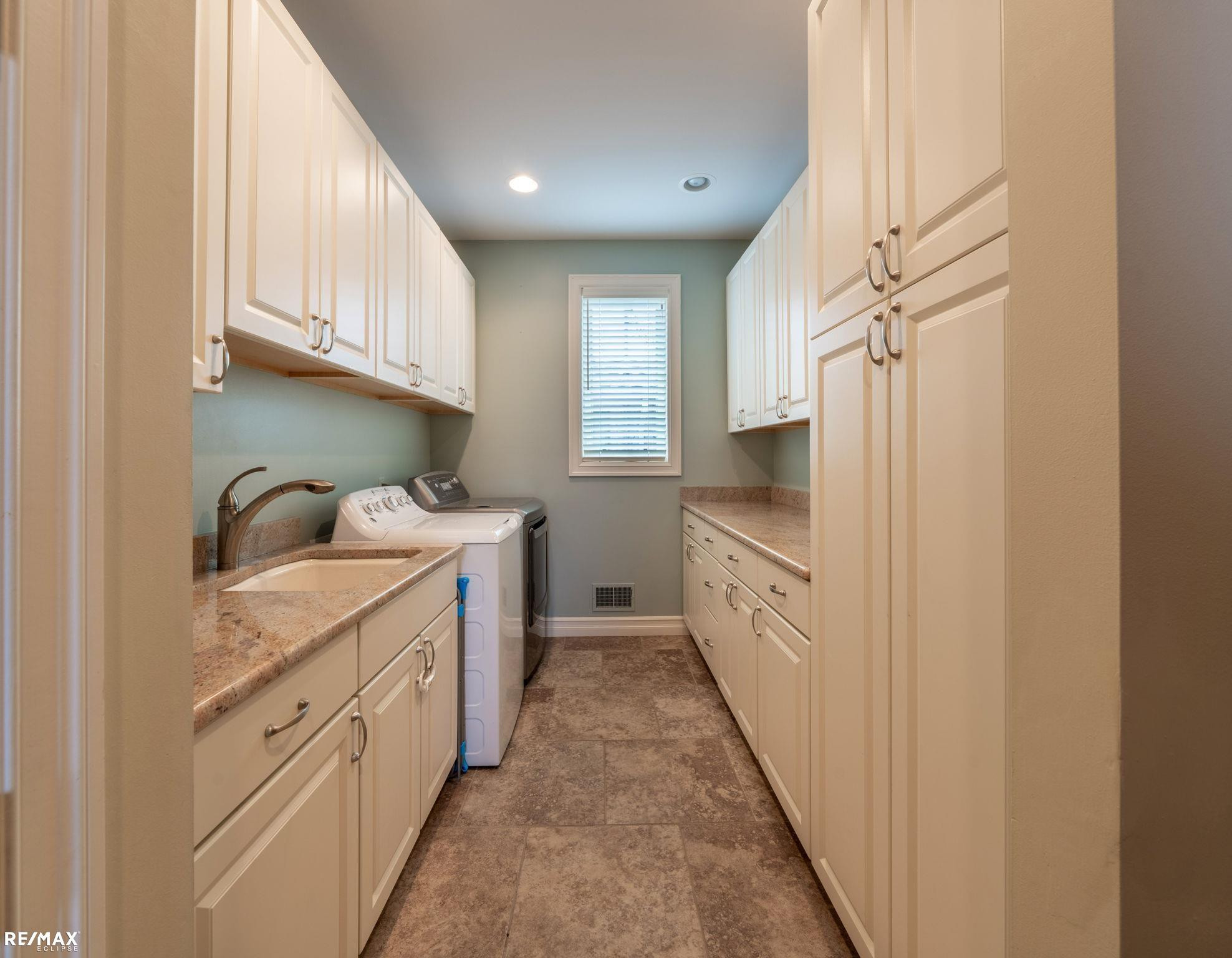 26918 Koerber Street, Saint Clair Shores, MI 48081 — Photo 29