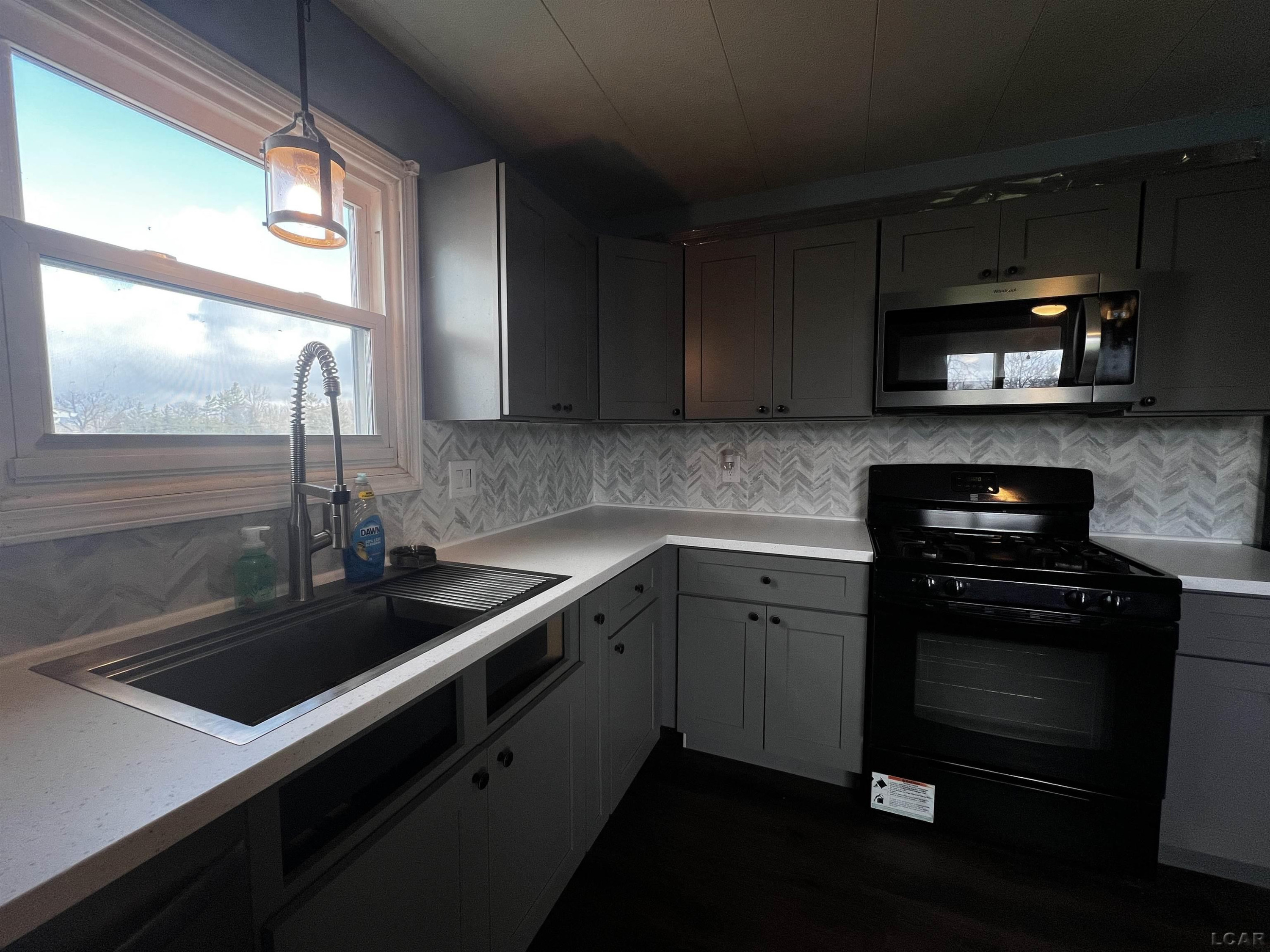 7137 W US 223 Highway, Adrian, MI 49221 — Photo 9