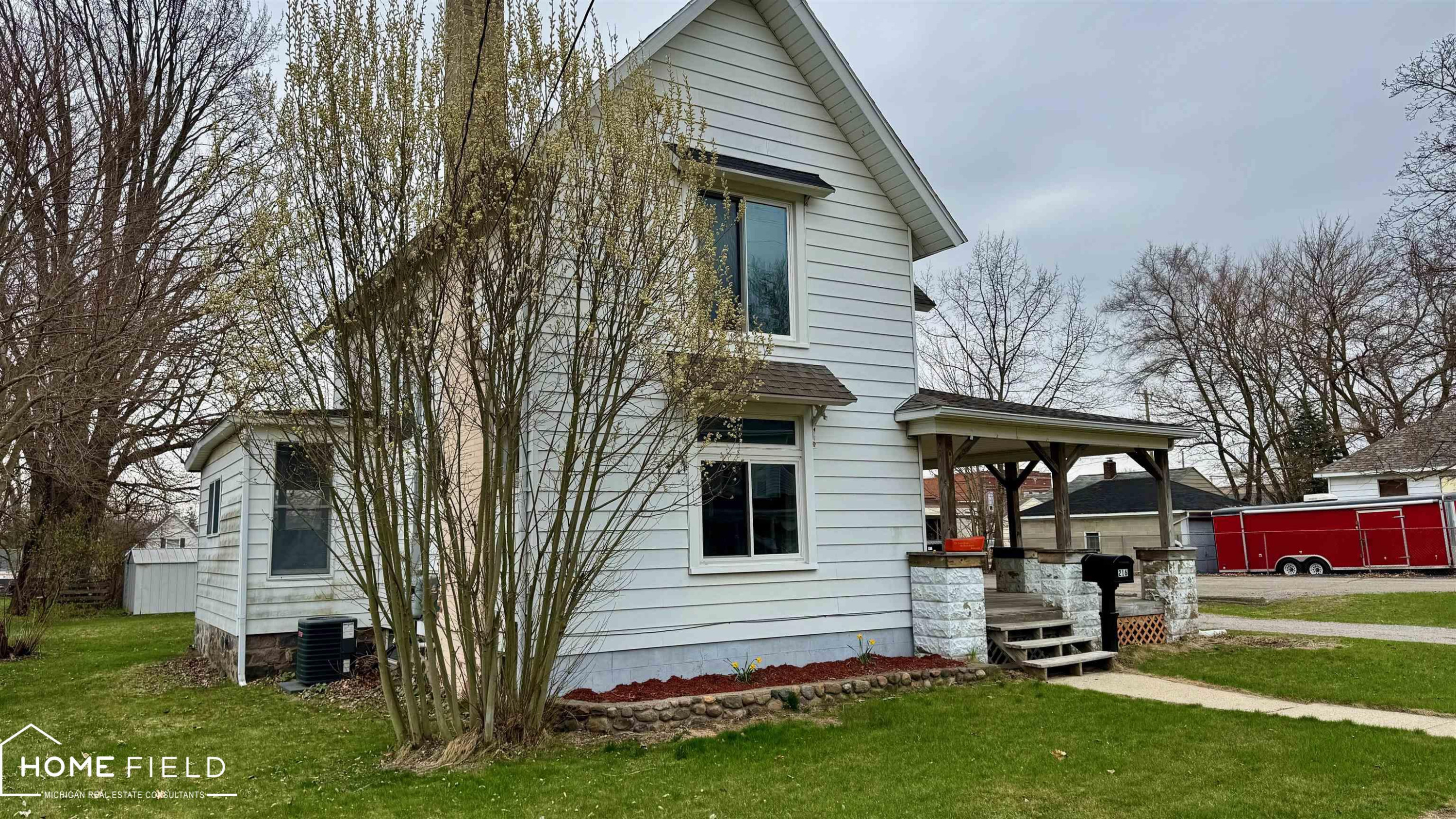216 N Chapman Street, Chesaning, MI 48616 — Photo 38