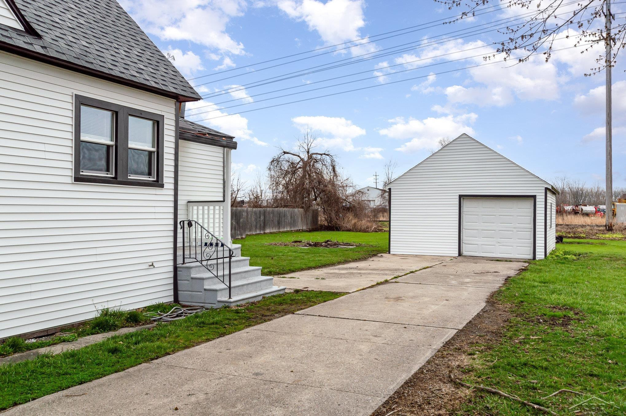 2938 Jackson Street, Carrollton, MI 48604 — Photo 16