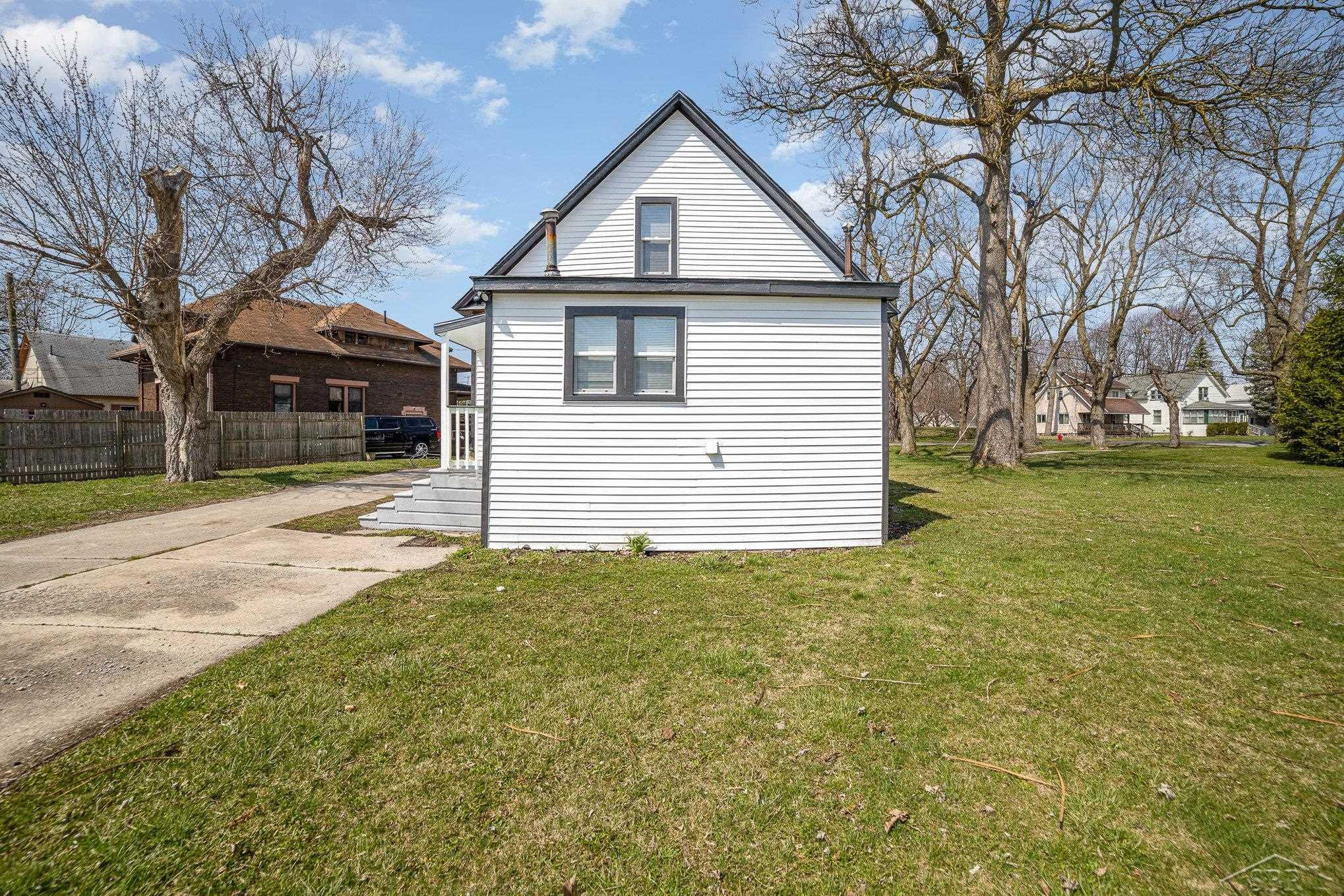 2938 Jackson Street, Carrollton, MI 48604 — Photo 18