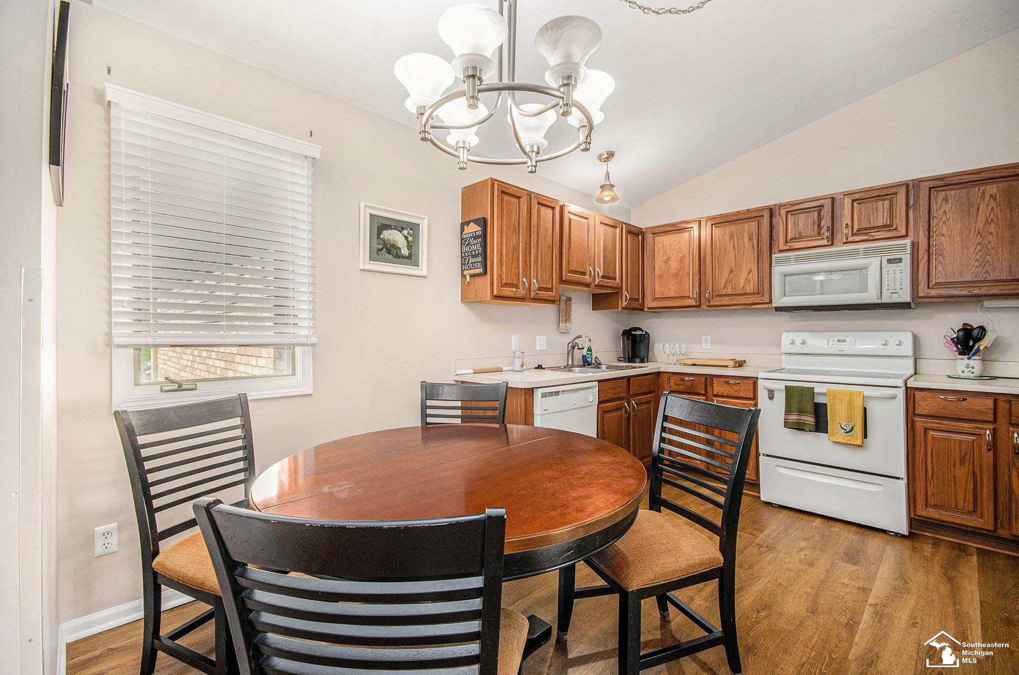 1155 Robin Drive, Monroe, MI 48161 — Photo 4