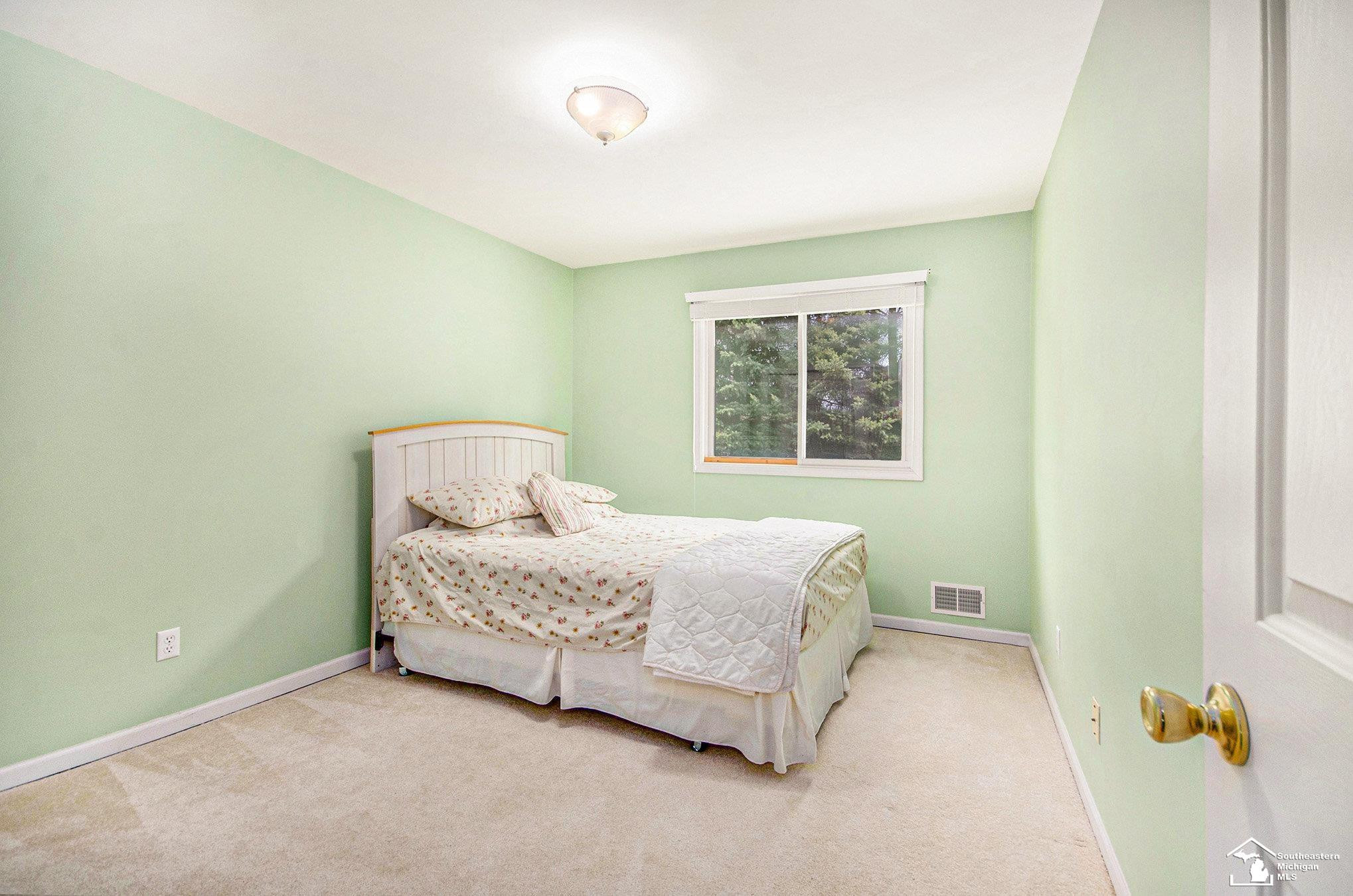 1155 Robin Drive, Monroe, MI 48161 — Photo 10