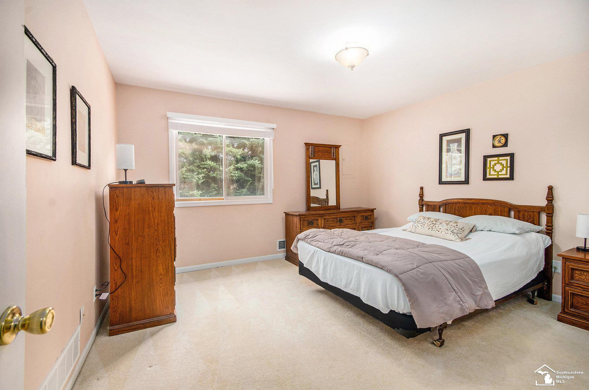 1155 Robin Drive, Monroe, MI 48161 — Photo 11