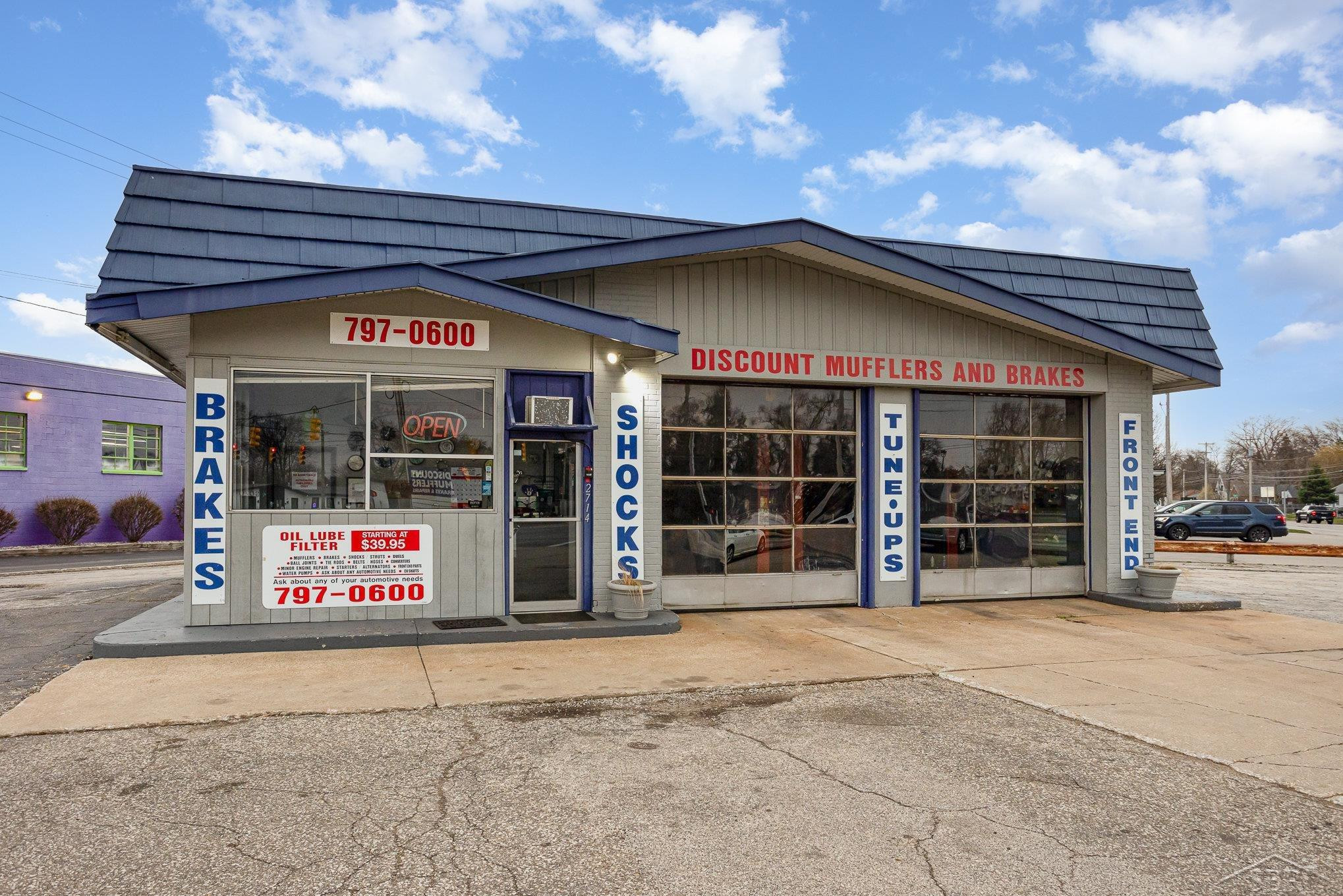 2714 Bay Road, Saginaw, MI 48603