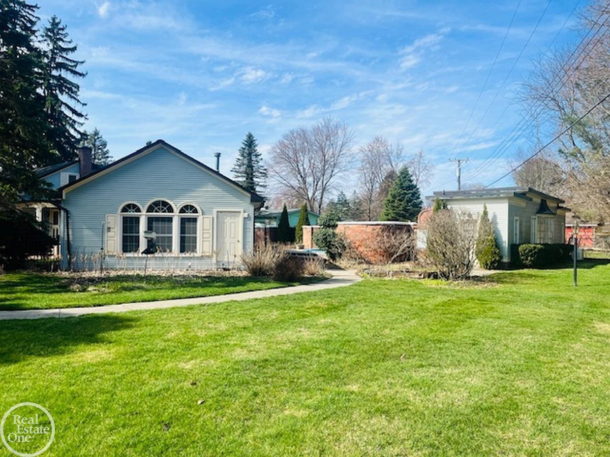 4384 North River Road, MI 48049 — Photo 43