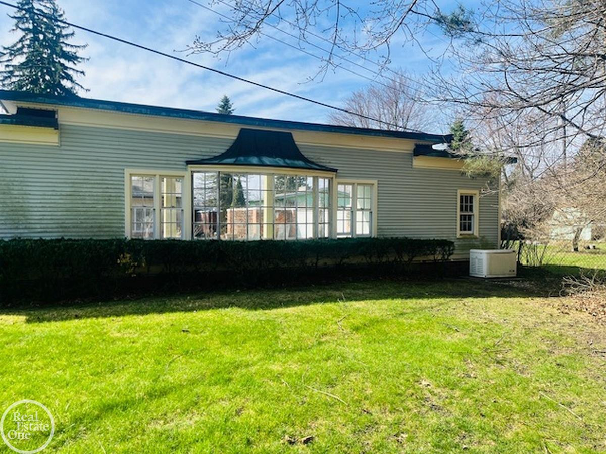 4384 North River Road, MI 48049 — Photo 44