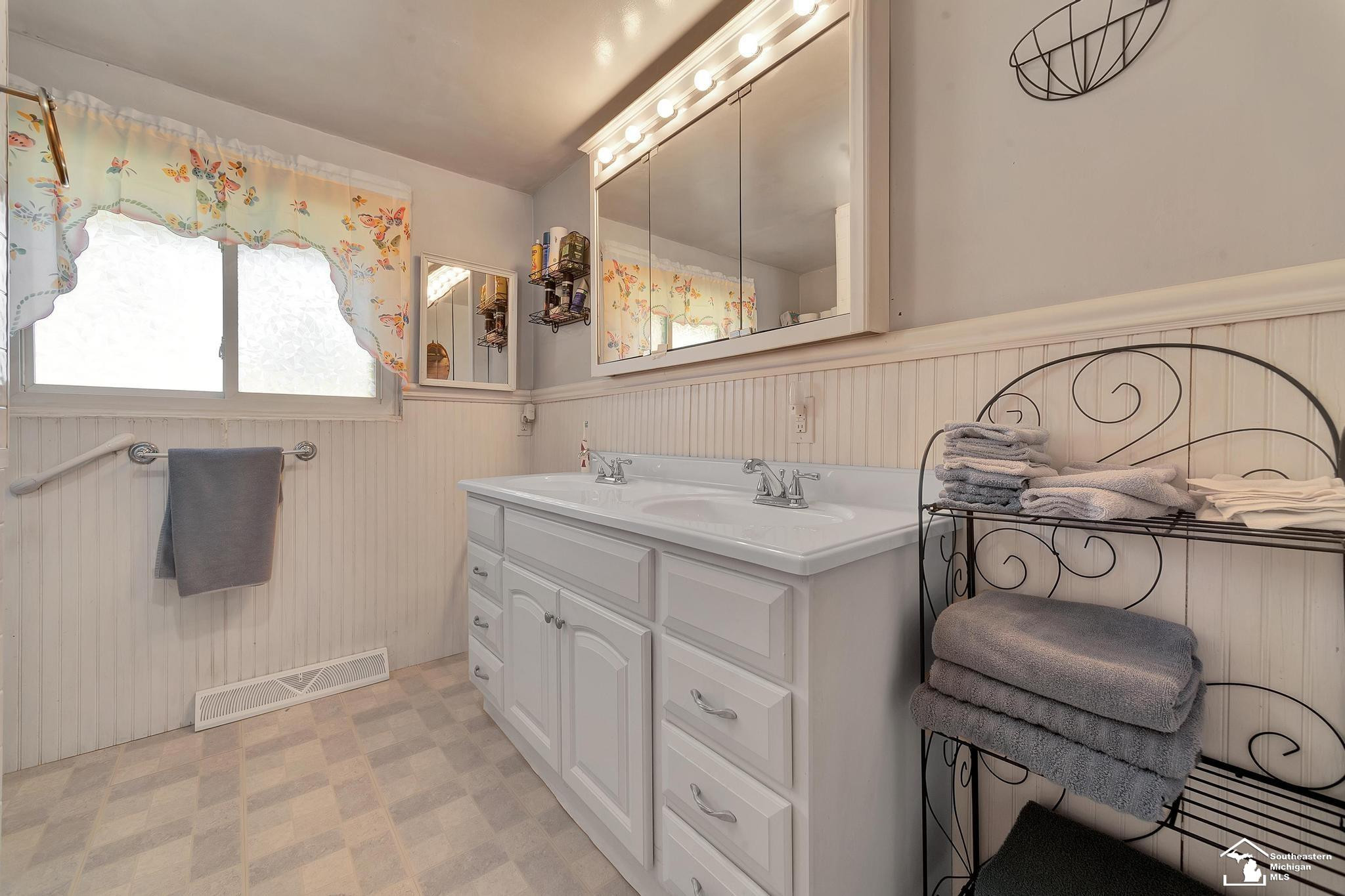 4070 Sylvania Petersburg Road, Petersburg, MI 49270 — Photo 32