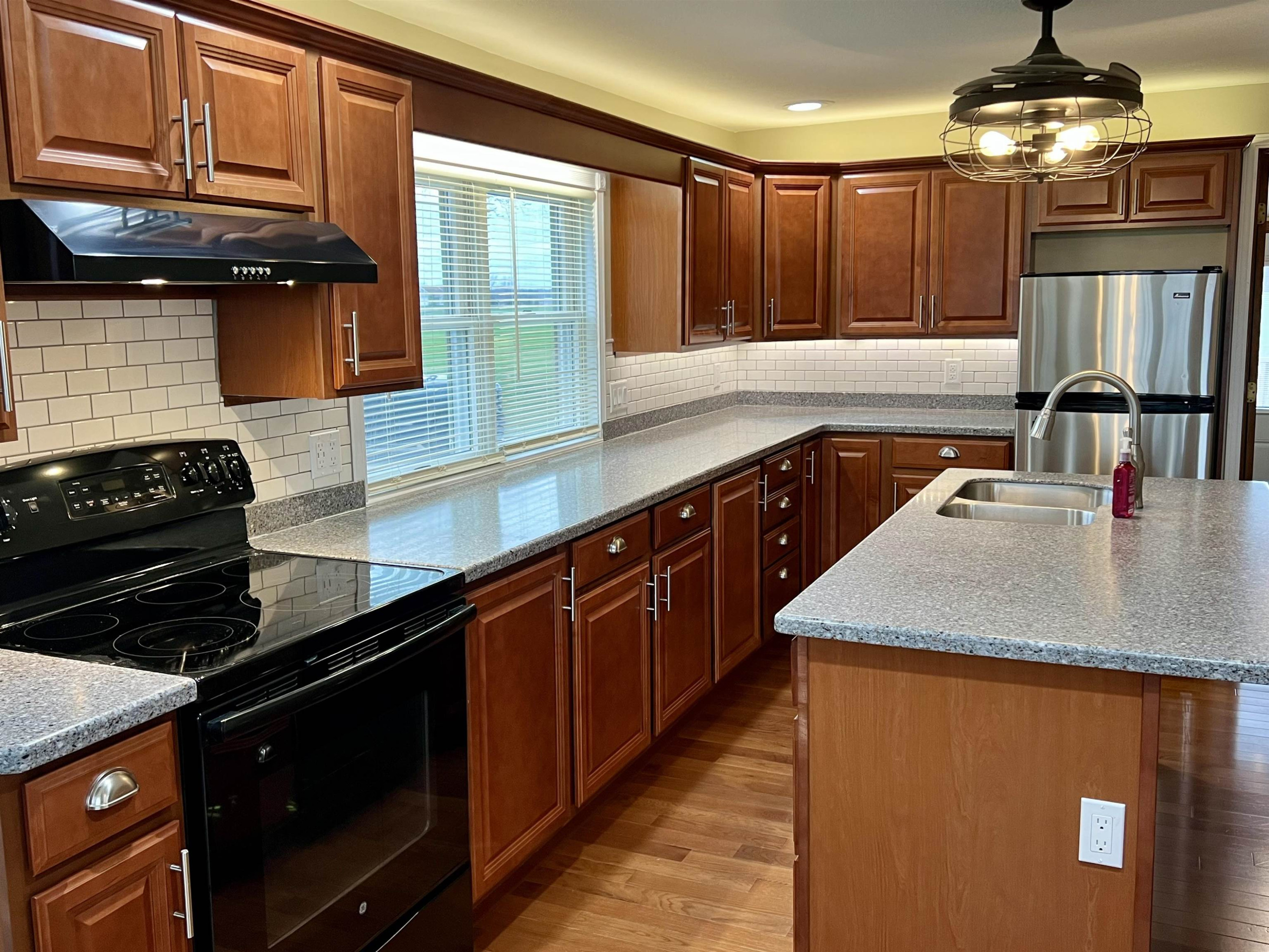 7872 W Peet Road, Chesaning, MI 48616 — Photo 9