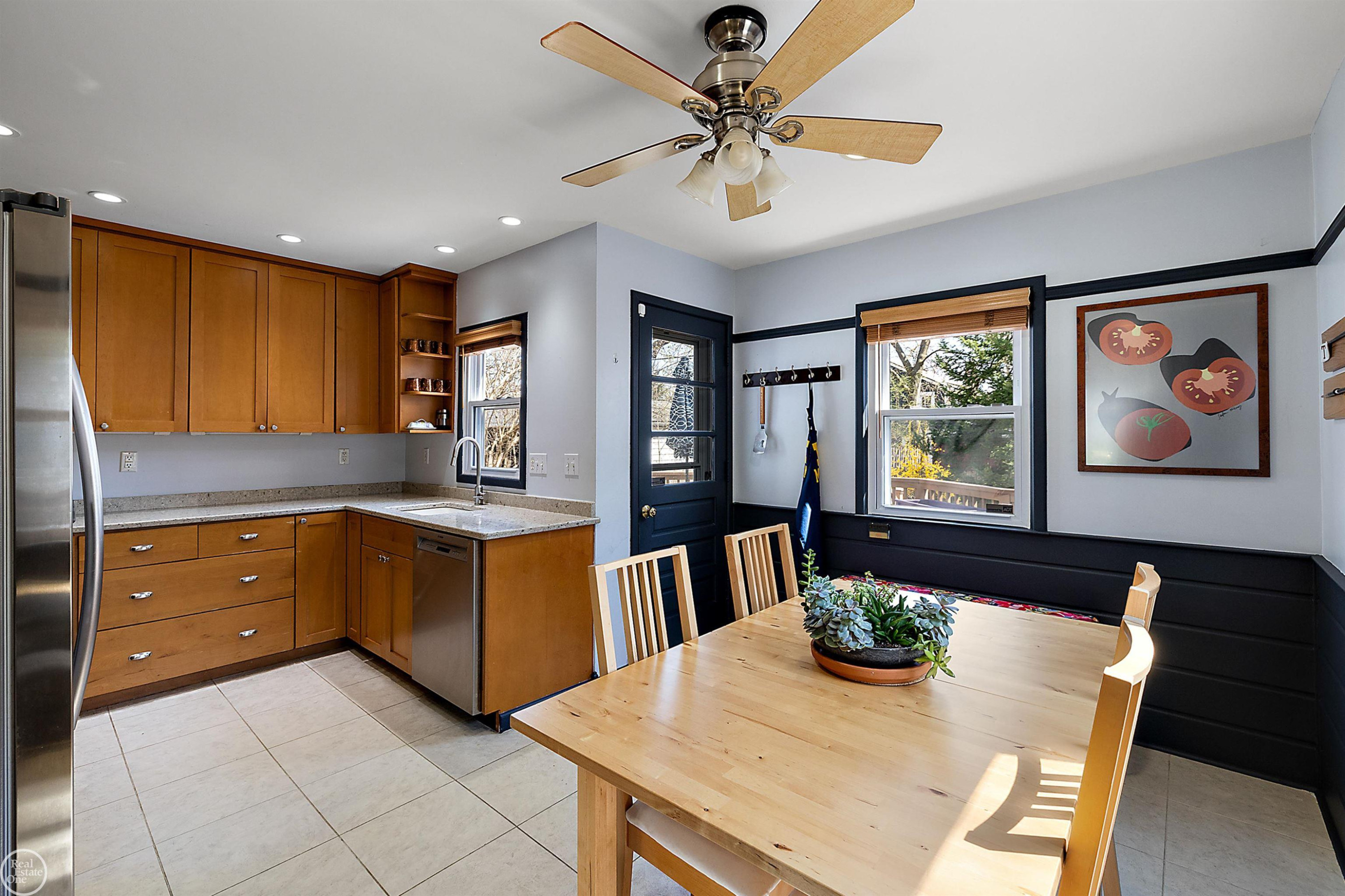 408 Mark Hannah Place, Ann Arbor, MI 48103 — Photo 9