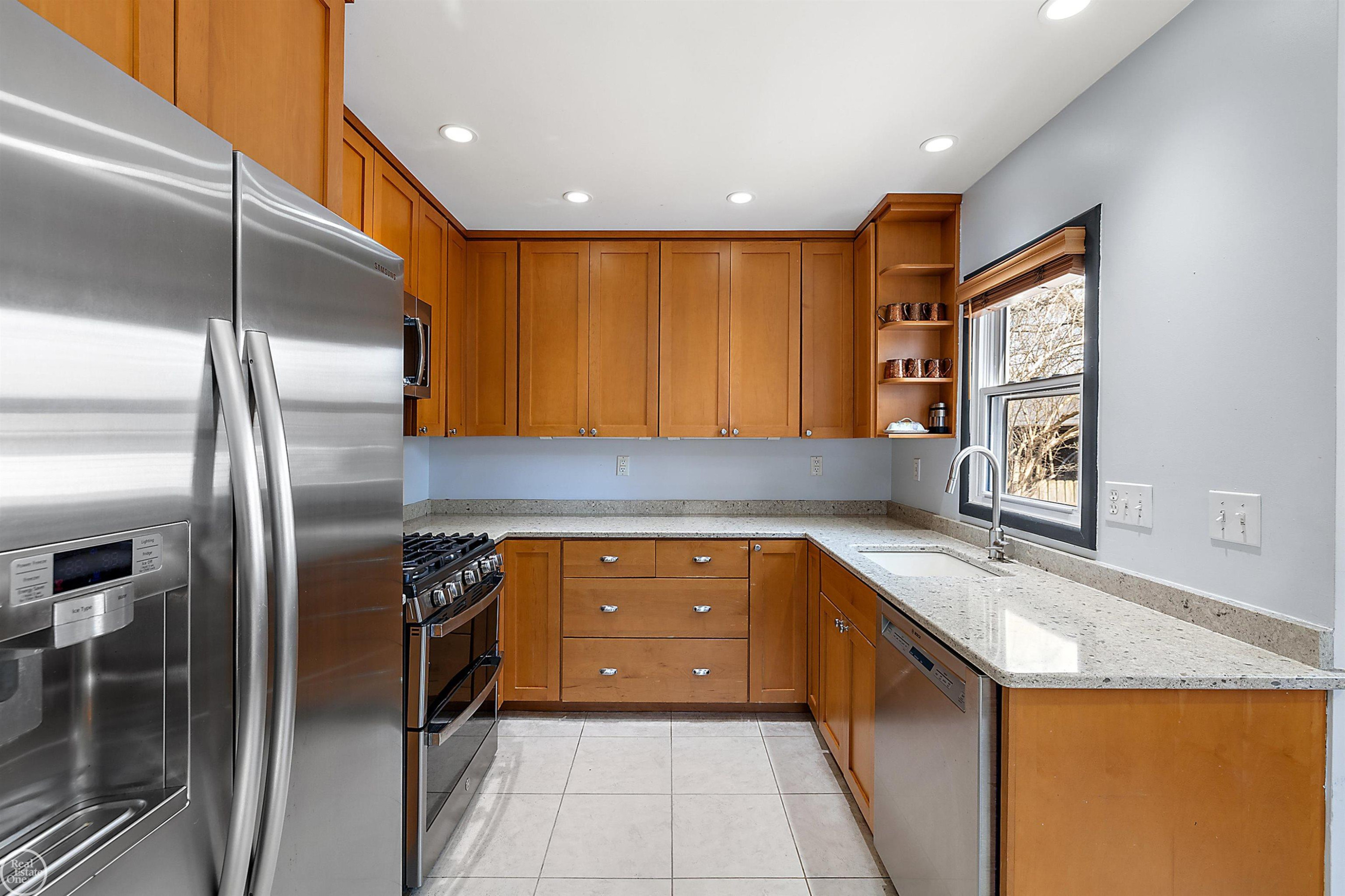 408 Mark Hannah Place, Ann Arbor, MI 48103 — Photo 12