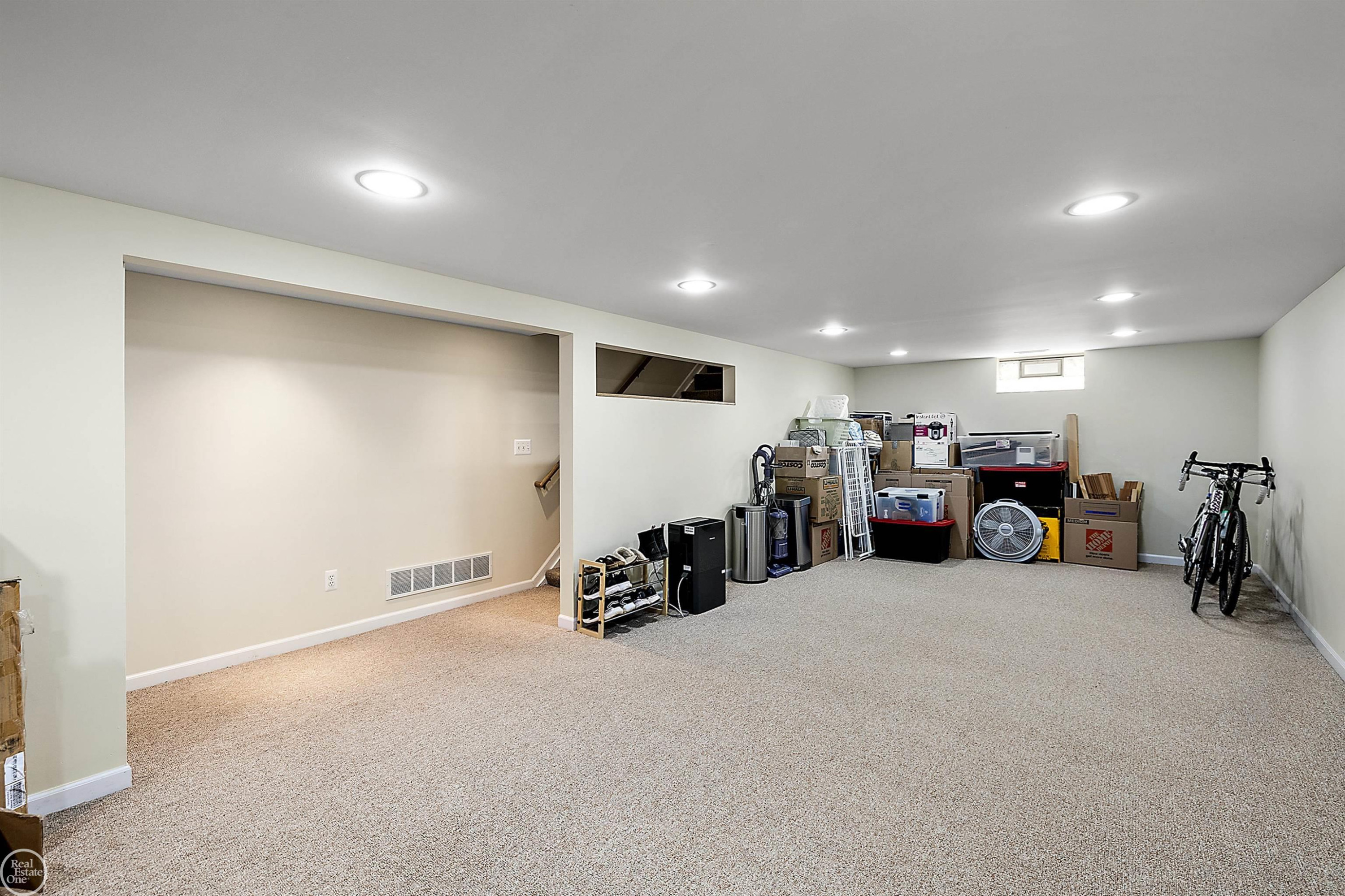 408 Mark Hannah Place, Ann Arbor, MI 48103 — Photo 33