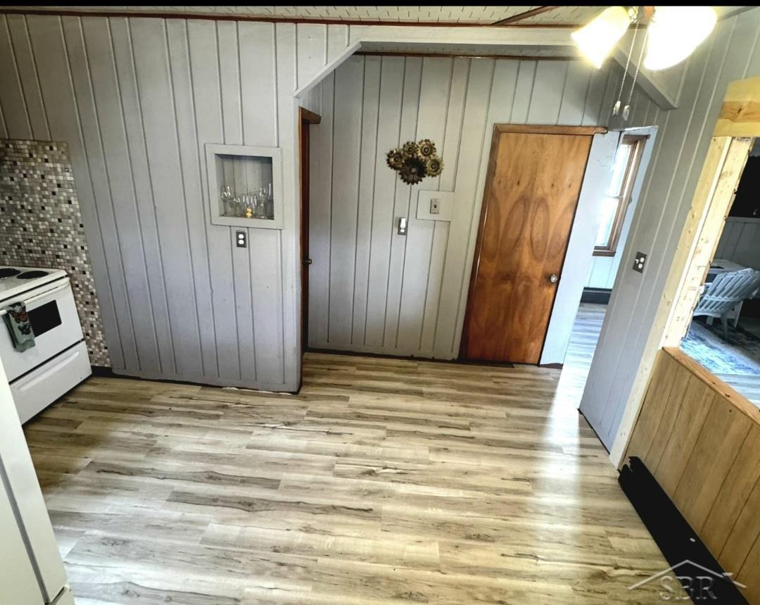 510 W Hosmer Street, Saint Charles, MI 48655 — Photo 4