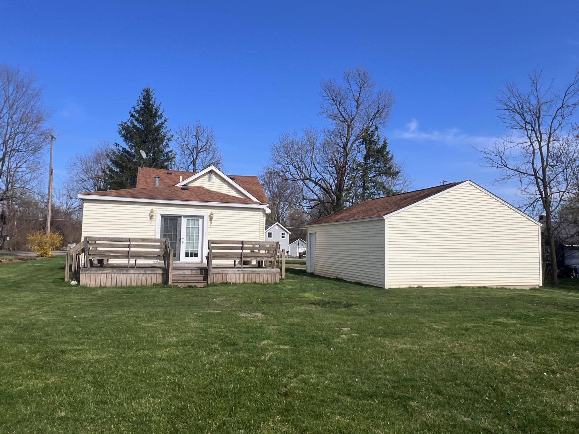 109 S MAIN Street, Morrice, MI 48857 — Photo 18