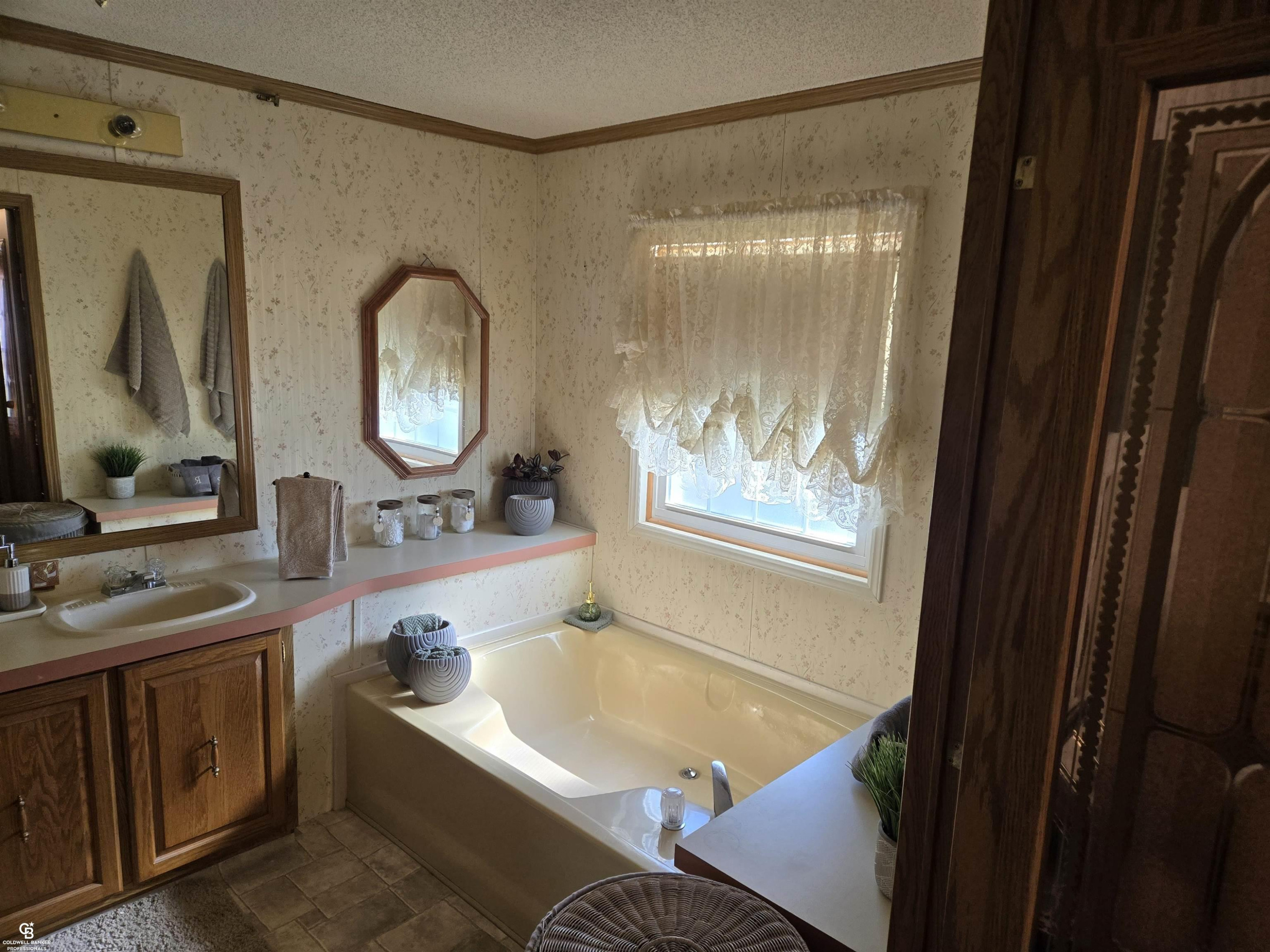 230 McColl Street, Yale, MI 48097 — Photo 16