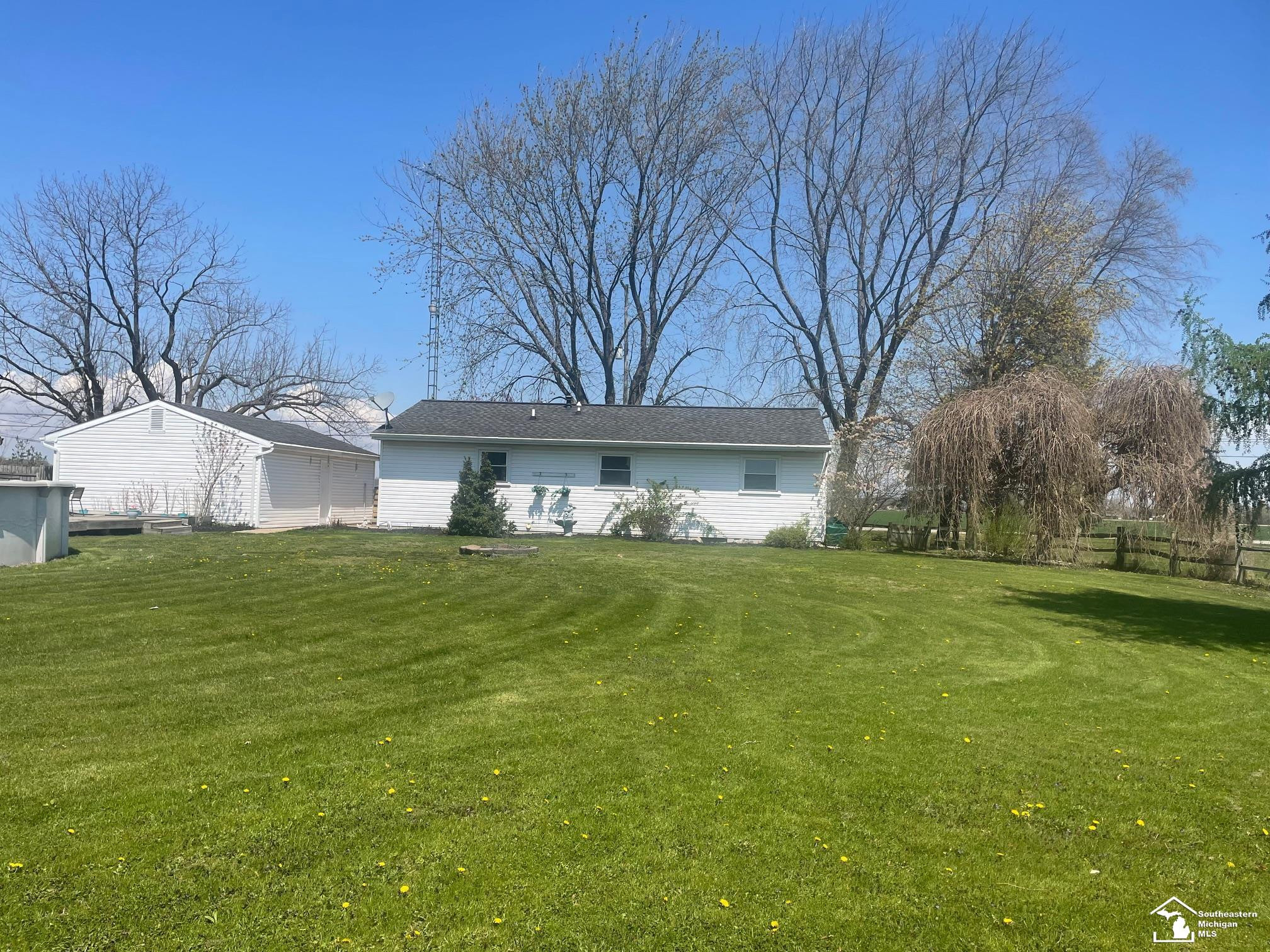 1007 Substation Road, Temperance, MI 48182 — Photo 11