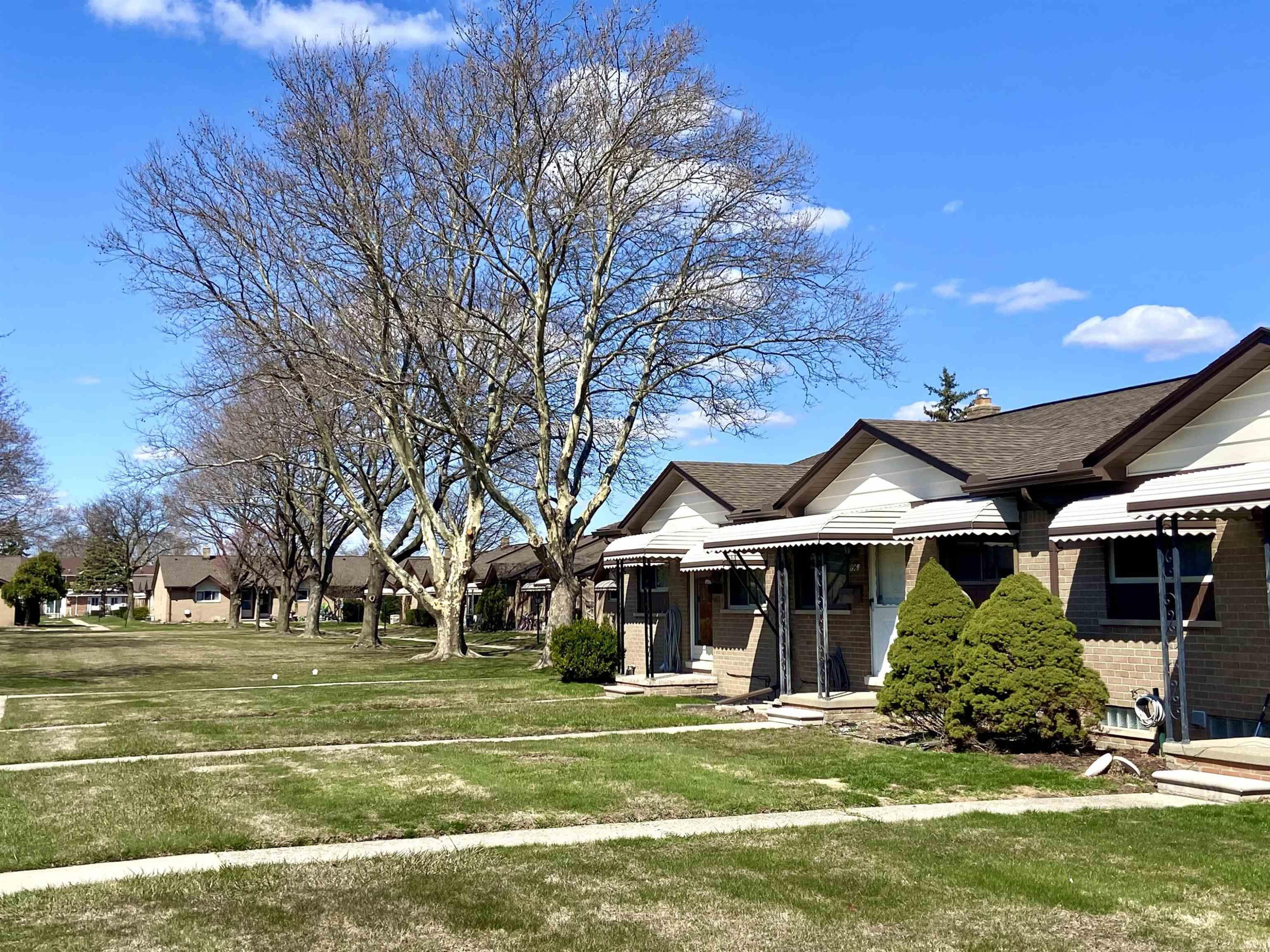 8401 18 Mile Road, Unit 198, Sterling Heights, MI 48313 — Photo 2