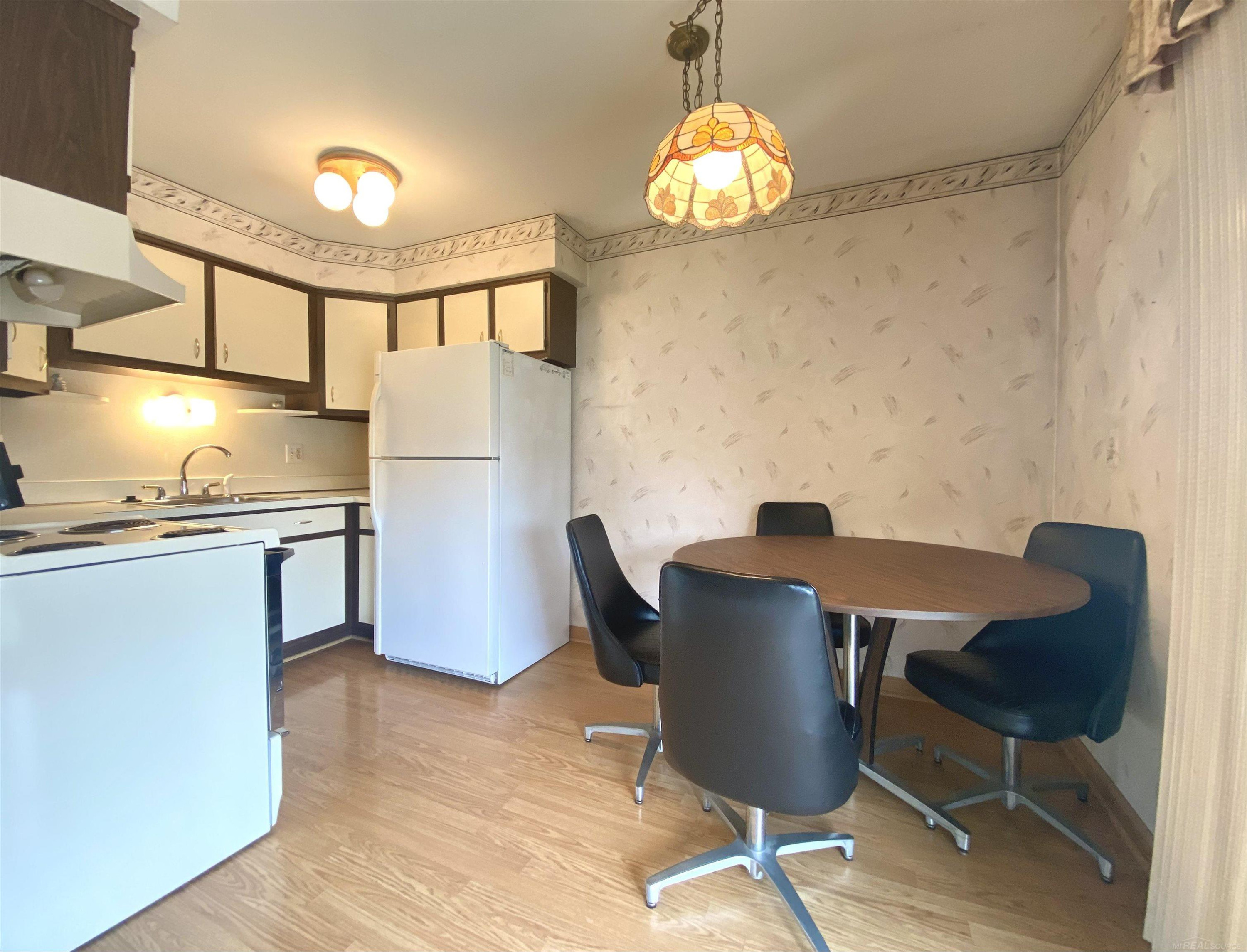 8401 18 Mile Road, Unit 198, Sterling Heights, MI 48313 — Photo 5